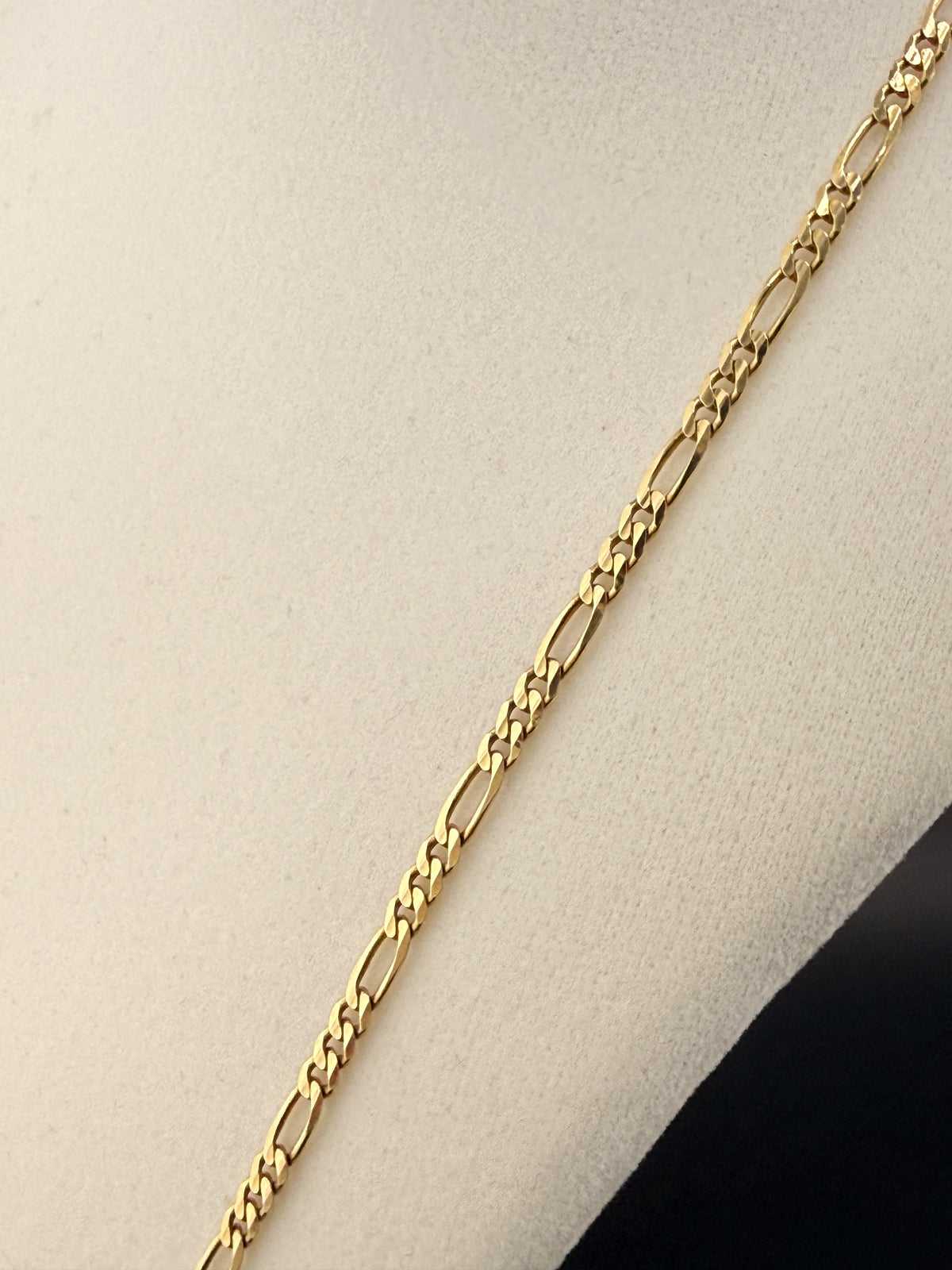 14K Solid Gold 3.15MM Figaro Chain — 24 Inches