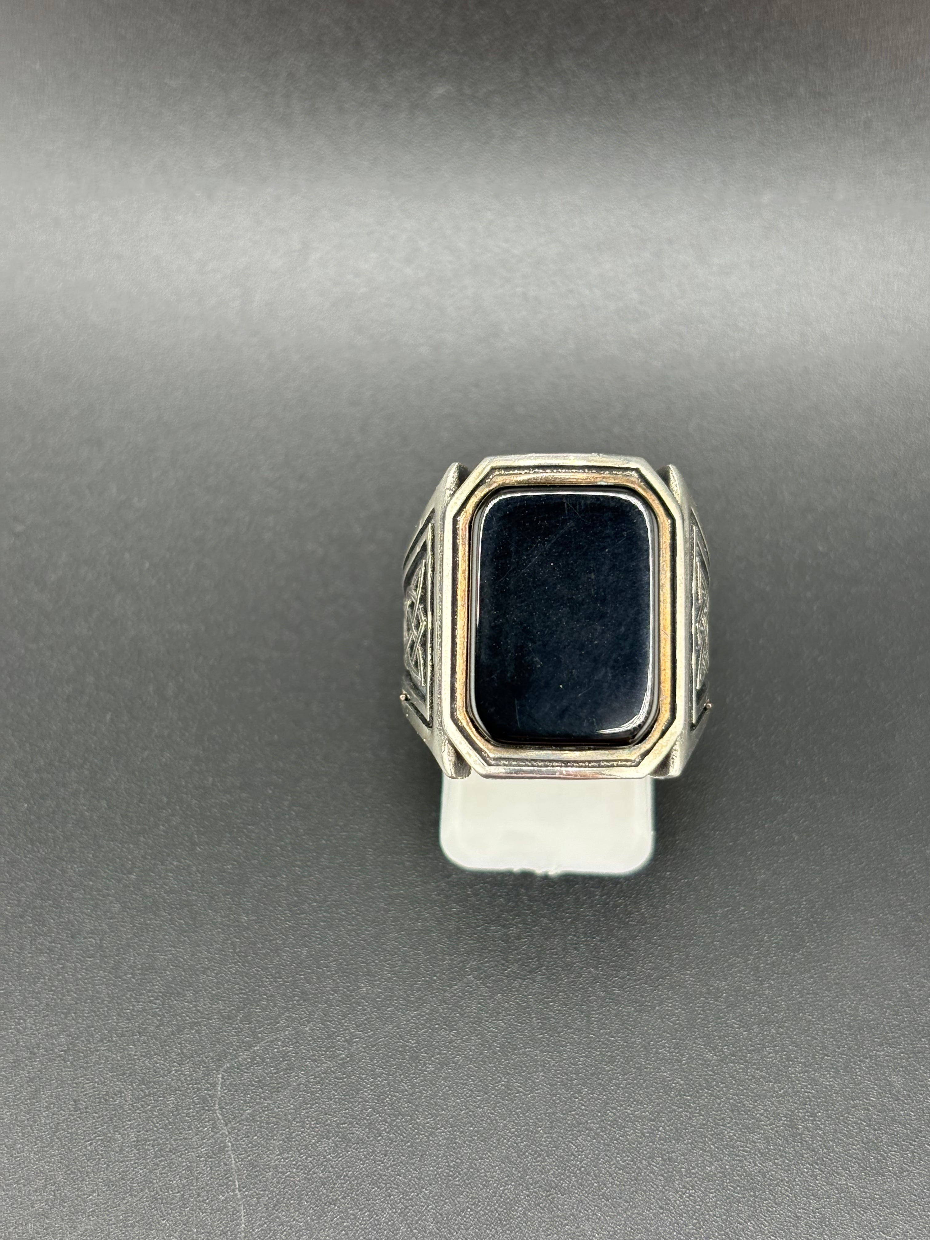 925 Sterling Silver Square Onyx Celtic Ring — Size 9.25