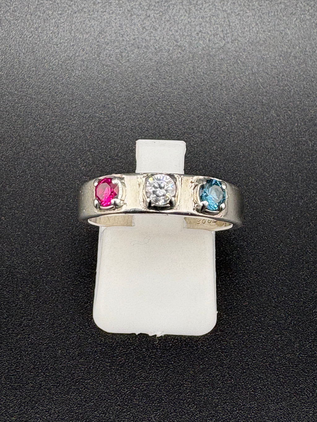 925 Sterling Silver Red, White & Blue Stone Ring – Size 7