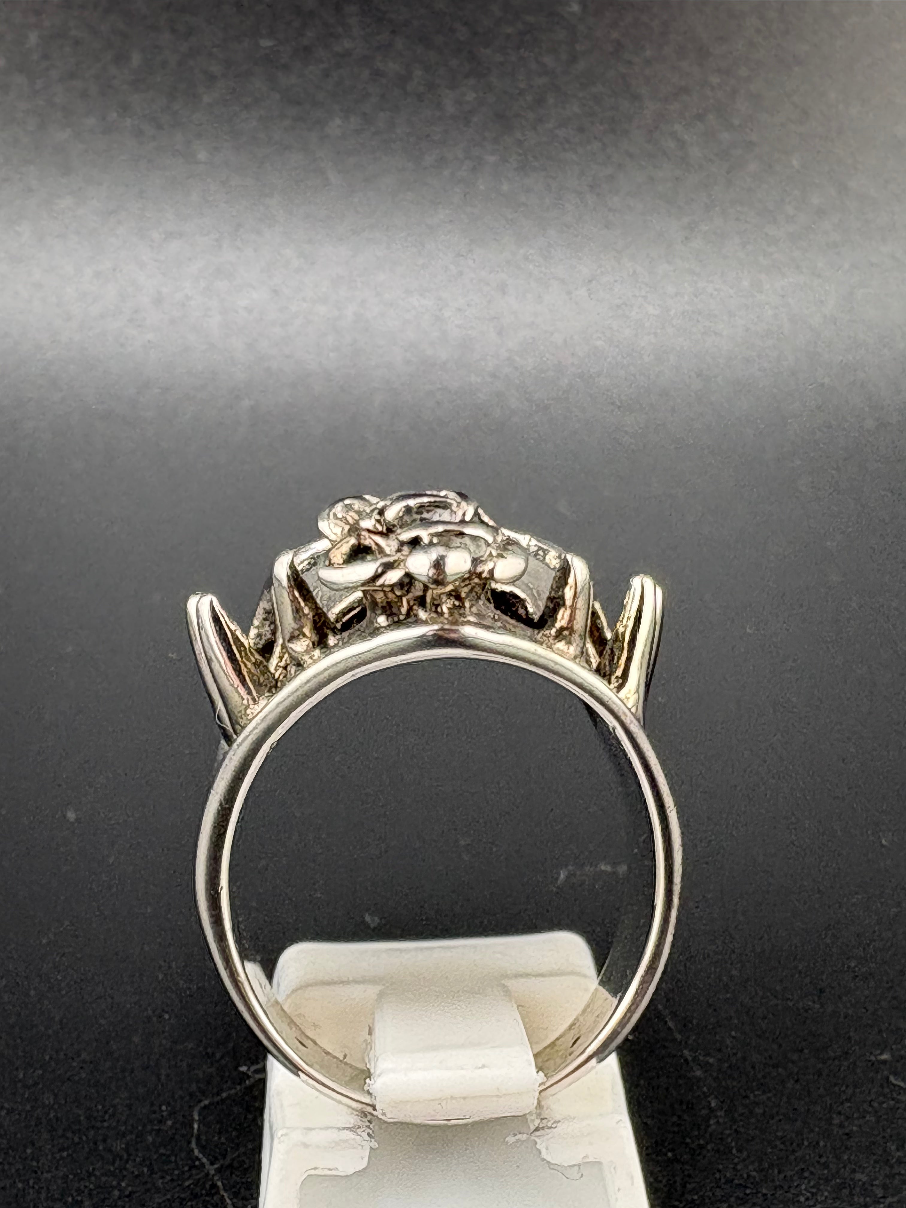 .925 Sterling Silver Skull & Rose Ring – 9g – Size 6.75
