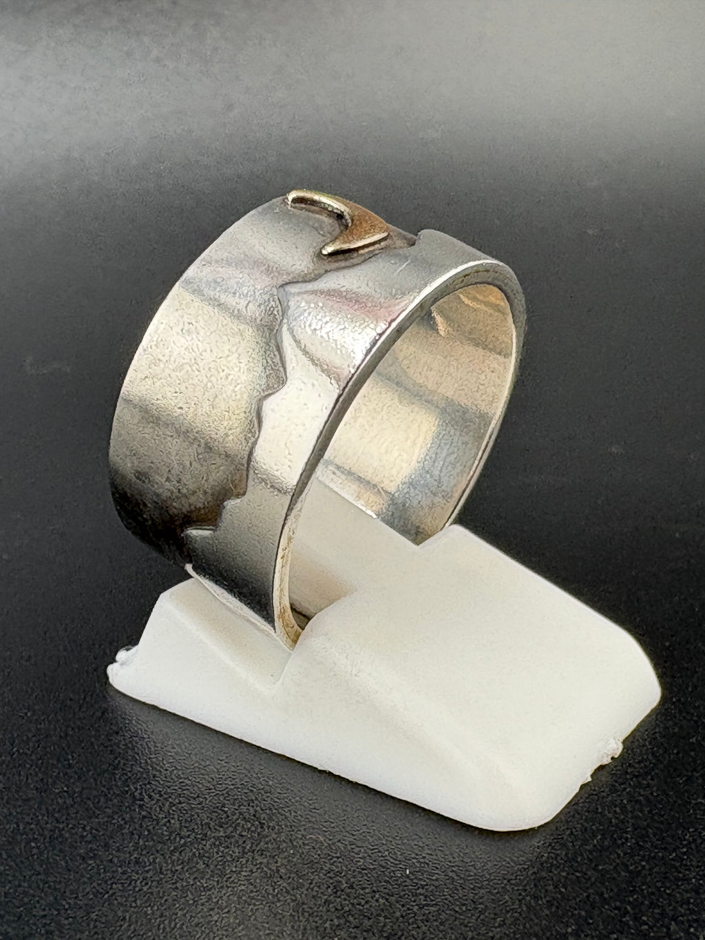 .925 Sterling Silver Moon & Mountain Ring – 5.73g – Size 8