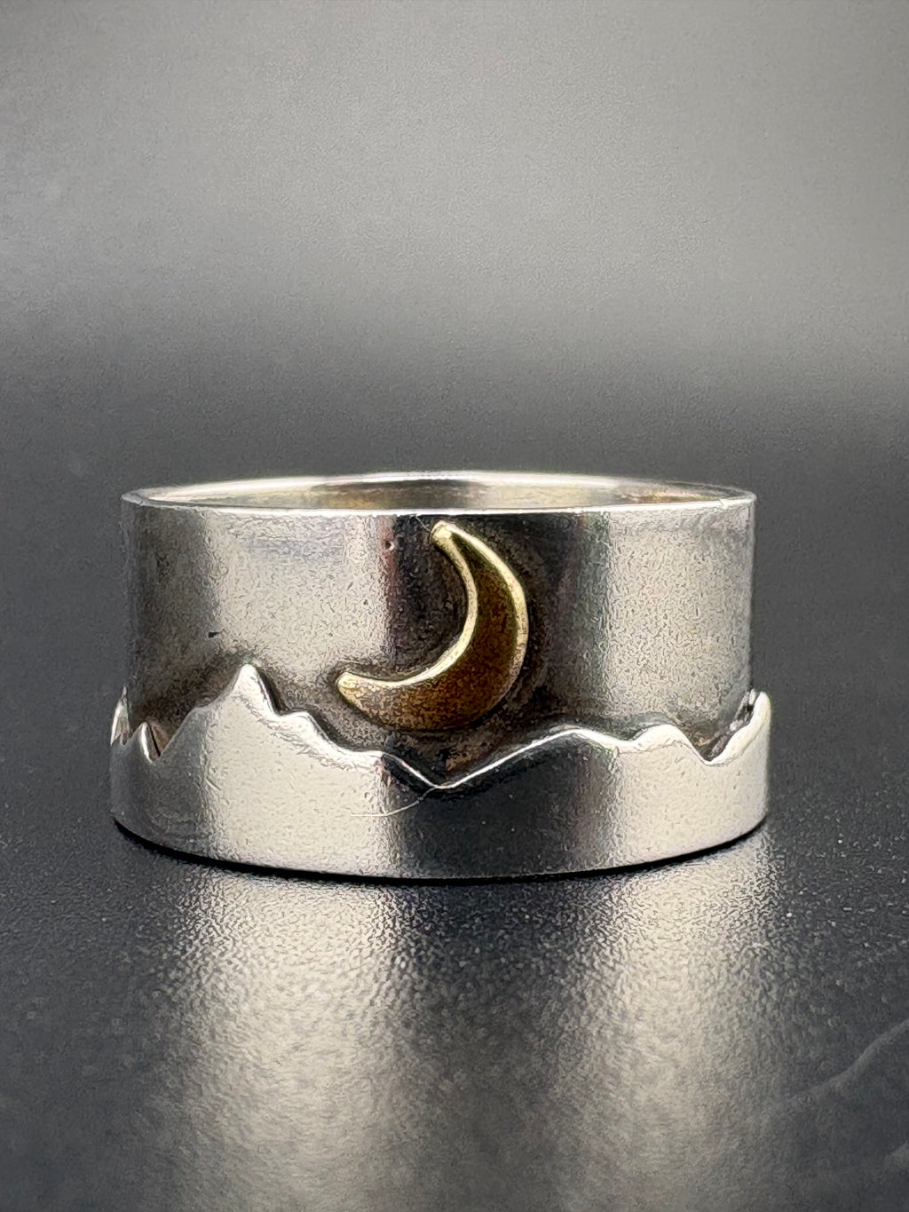 .925 Sterling Silver Moon & Mountain Ring – 5.73g – Size 8