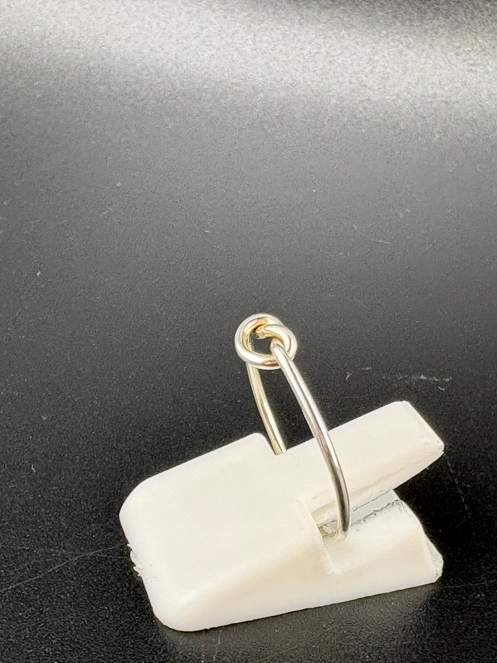 .925 Sterling Silver Knot Ring – 0.53g