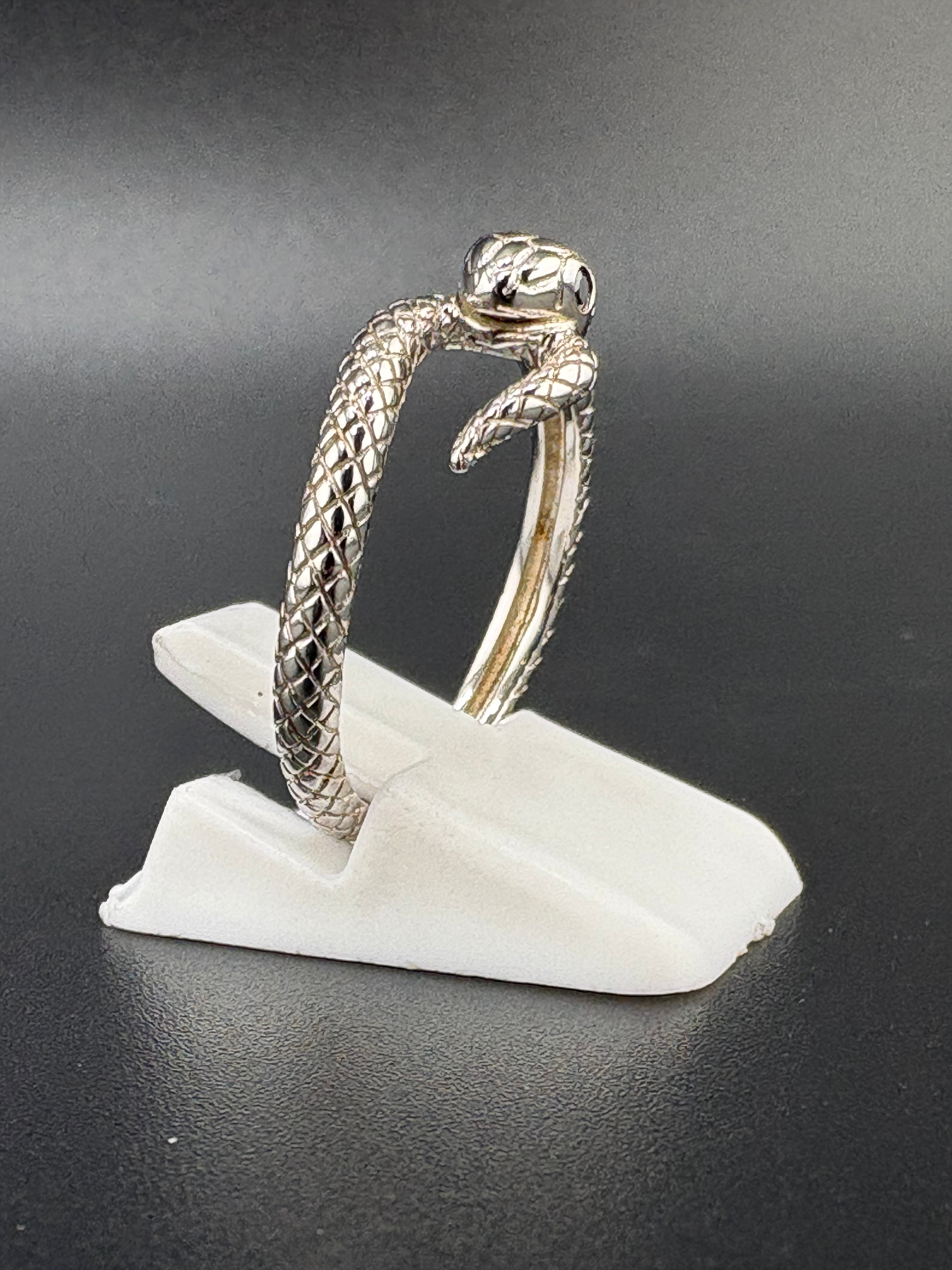 .925 Sterling Silver Snake Wrap Ring – 2.47g – Size 7