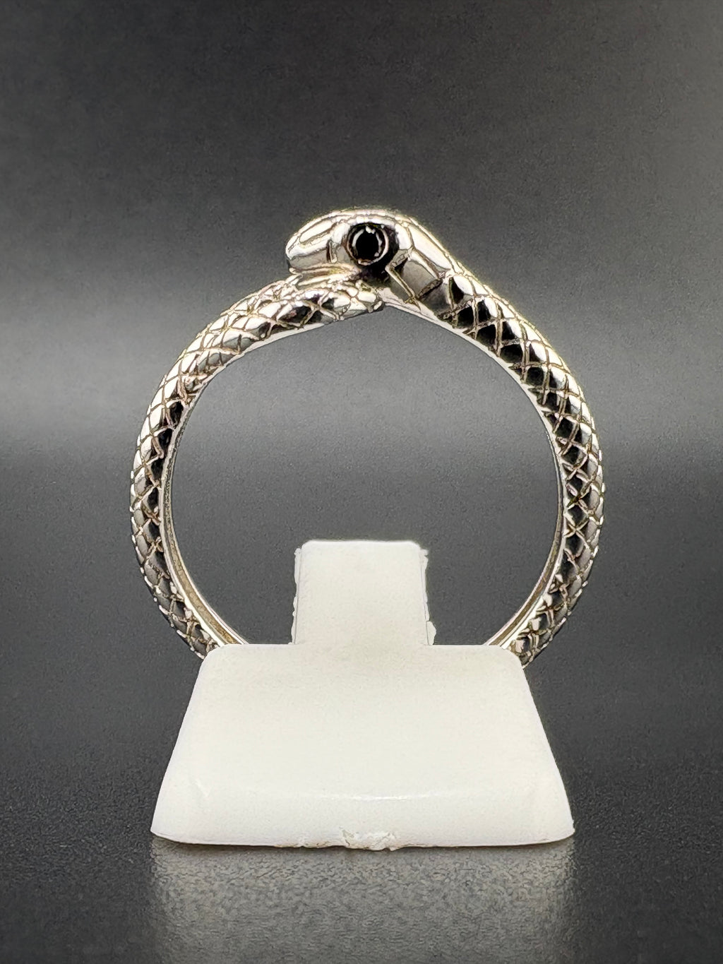 .925 Sterling Silver Snake Wrap Ring – 2.47g – Size 7