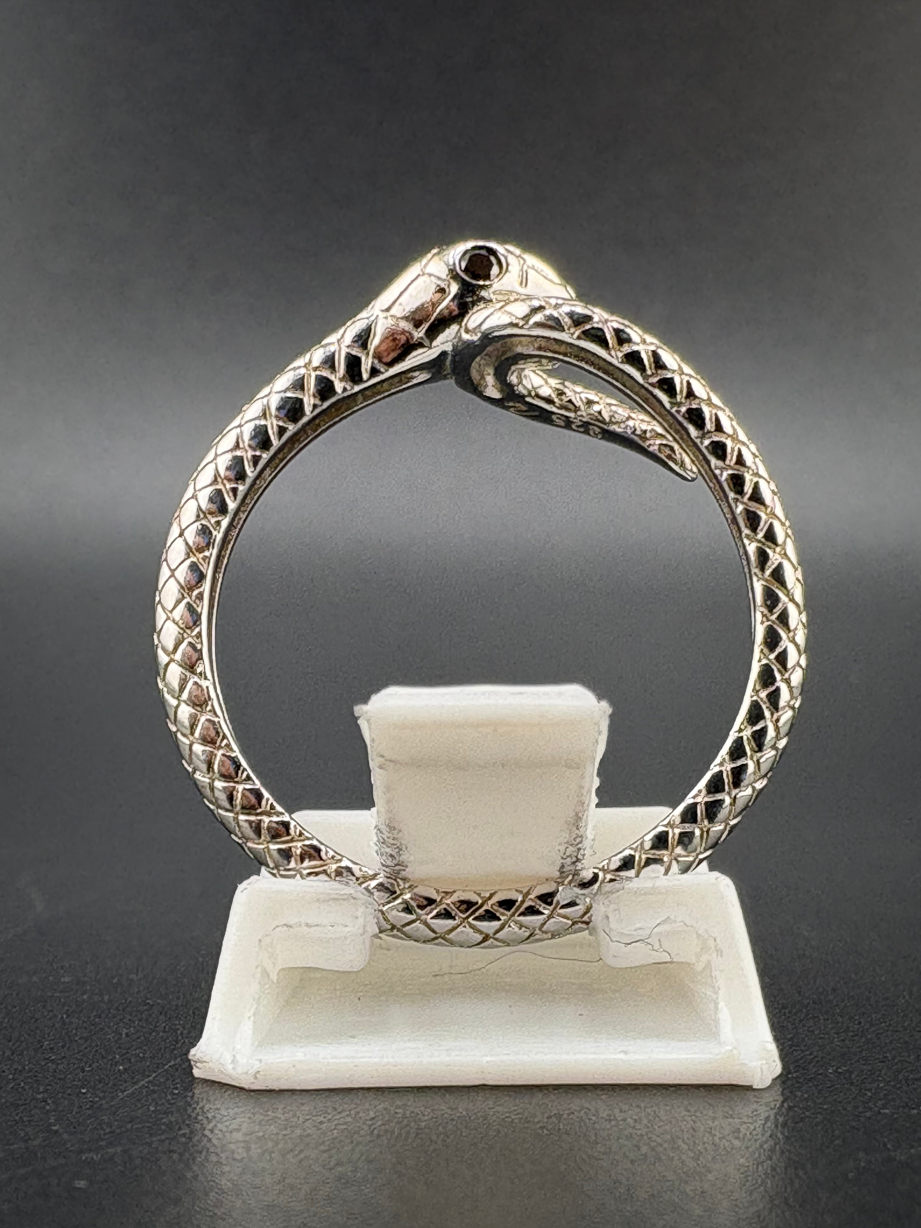 .925 Sterling Silver Snake Wrap Ring – 2.47g – Size 7