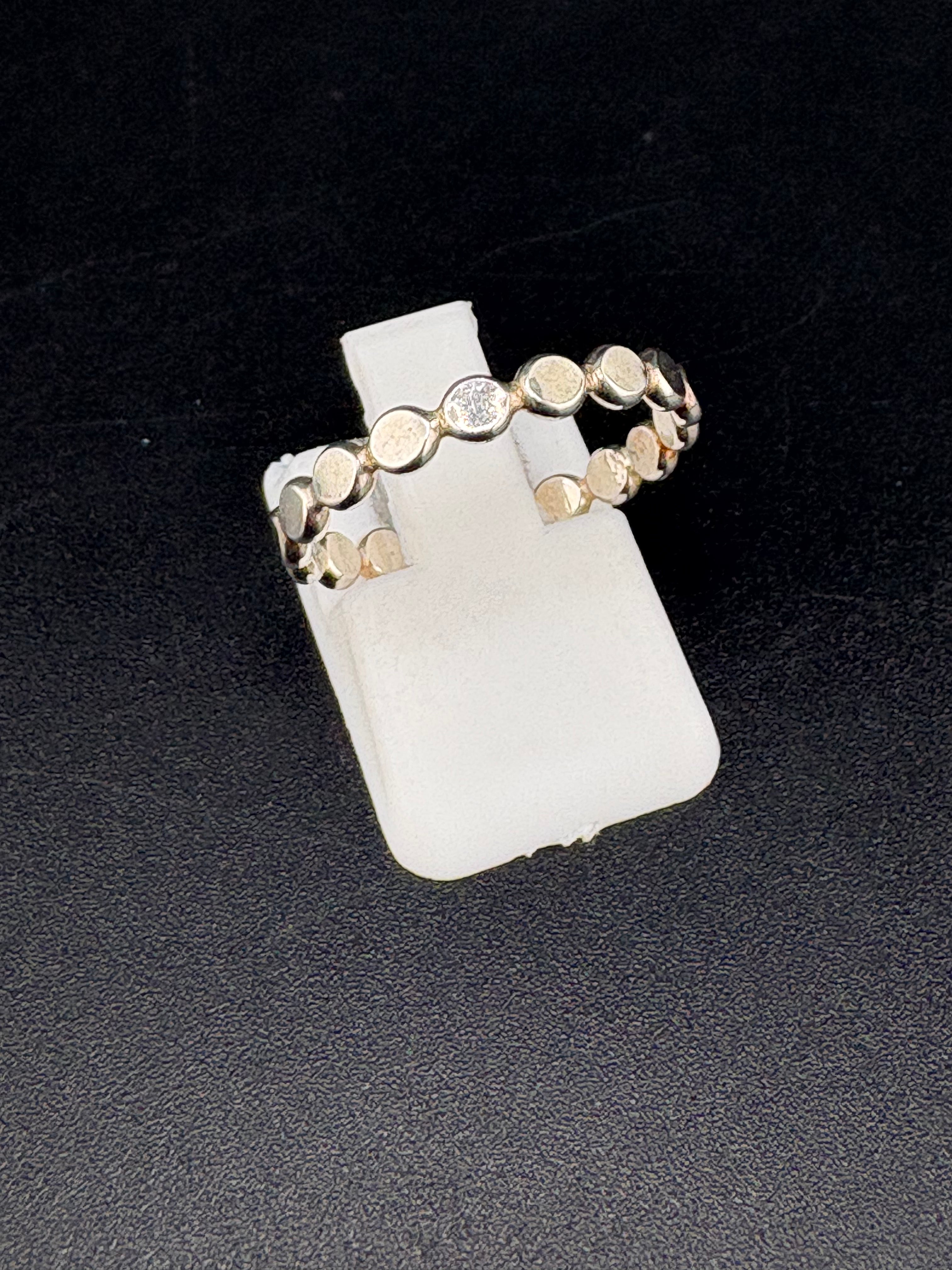 .925 Sterling Silver Dainty Circle Ring – 1.87g