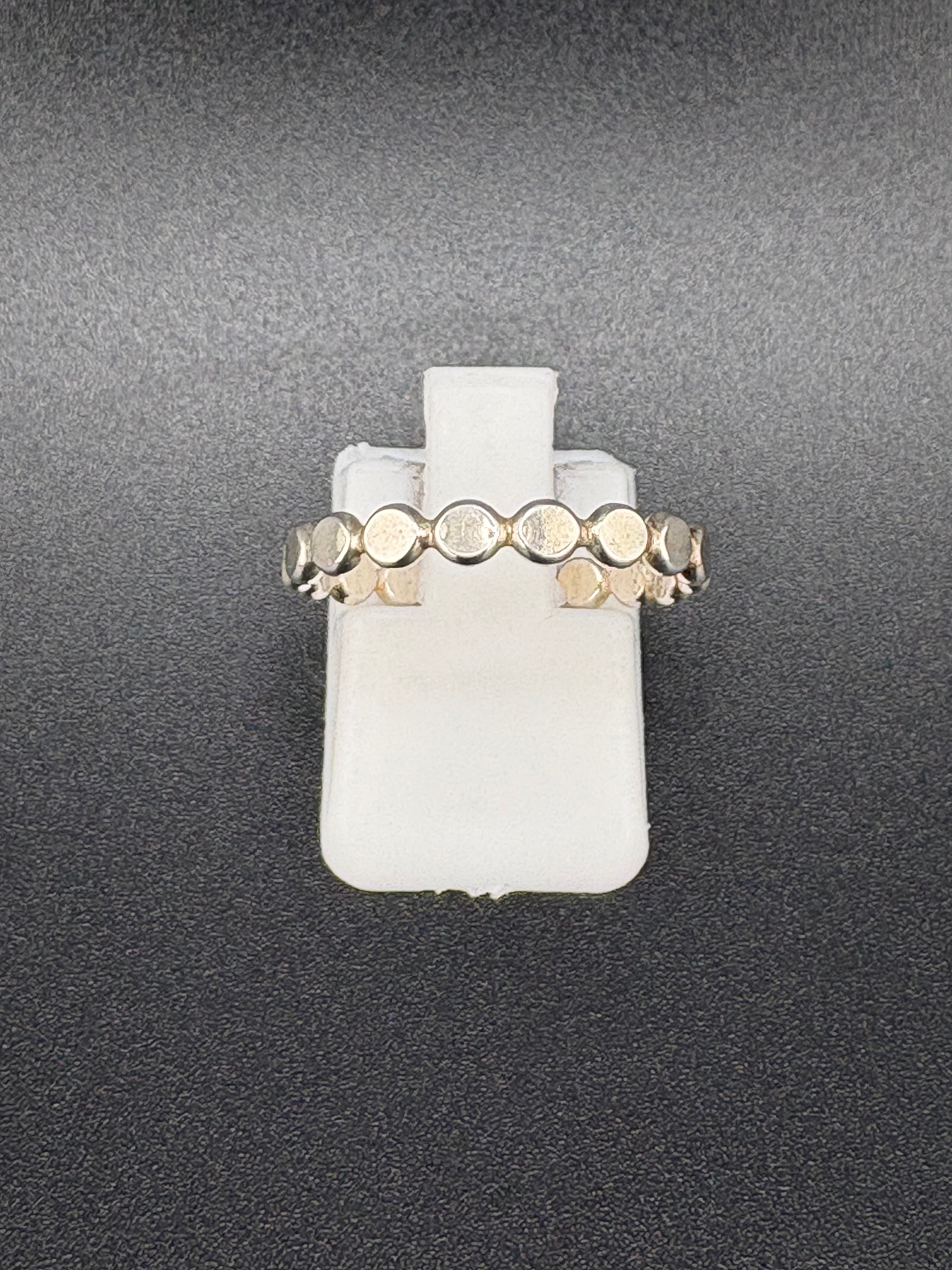 .925 Sterling Silver Dainty Circle Ring – 1.87g