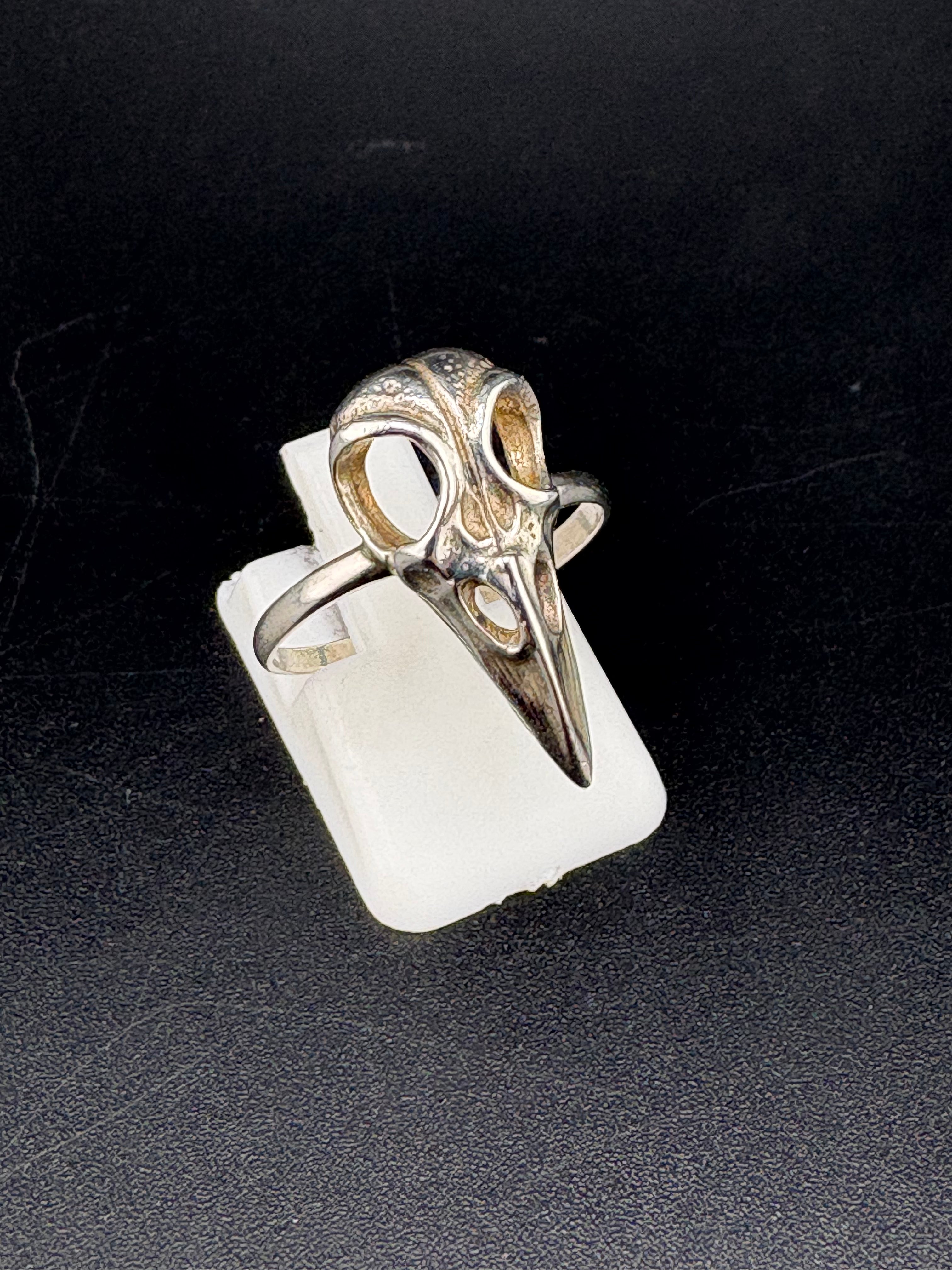 .925 Sterling Silver Crow Skull Ring – 2g