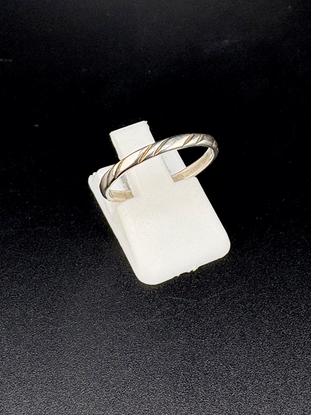.925 Sterling Silver Textured Band Ring – 1.1g