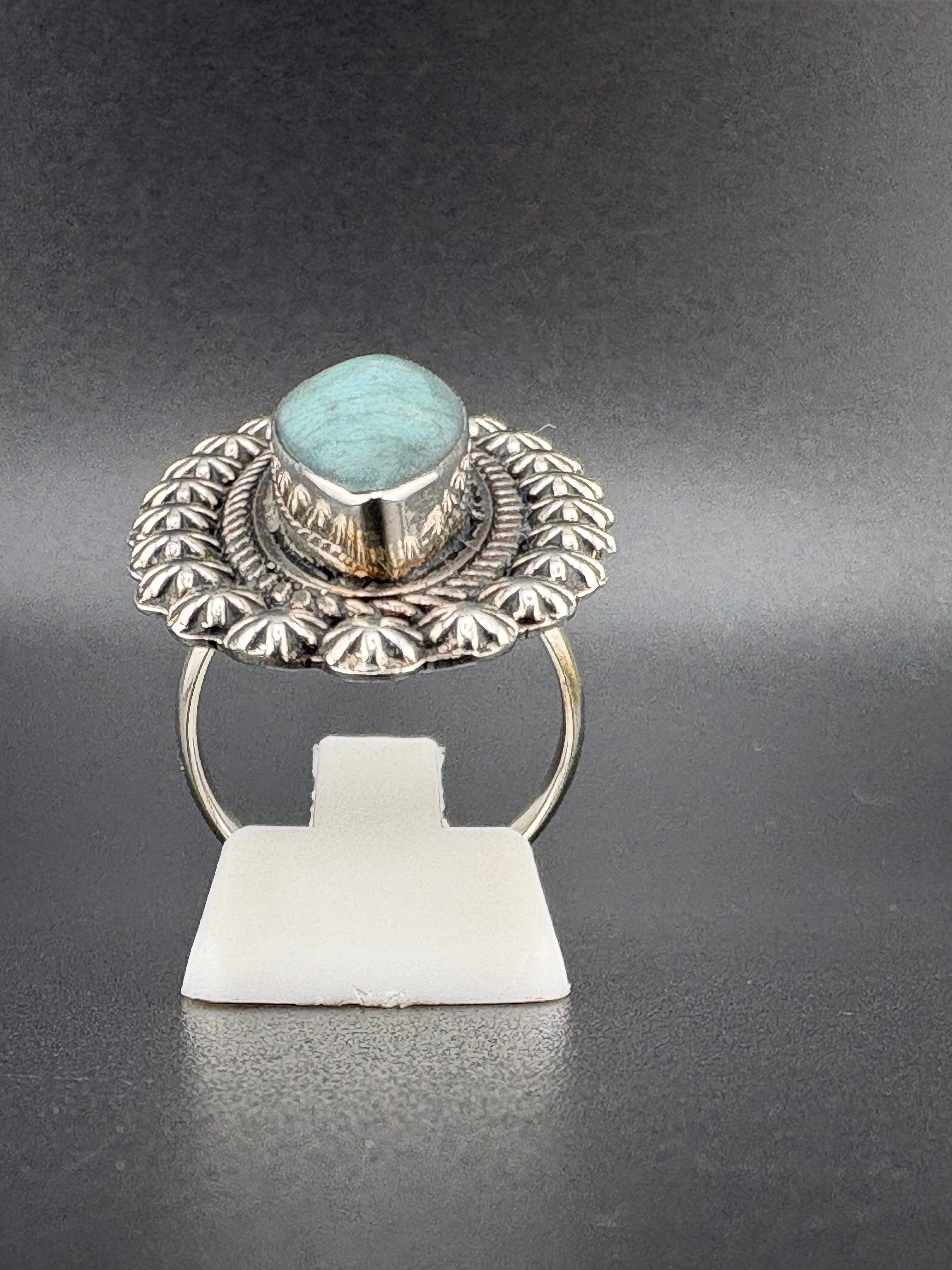 .925 Sterling Silver Large Turquoise Flower Ring – 7.15g – Size 6