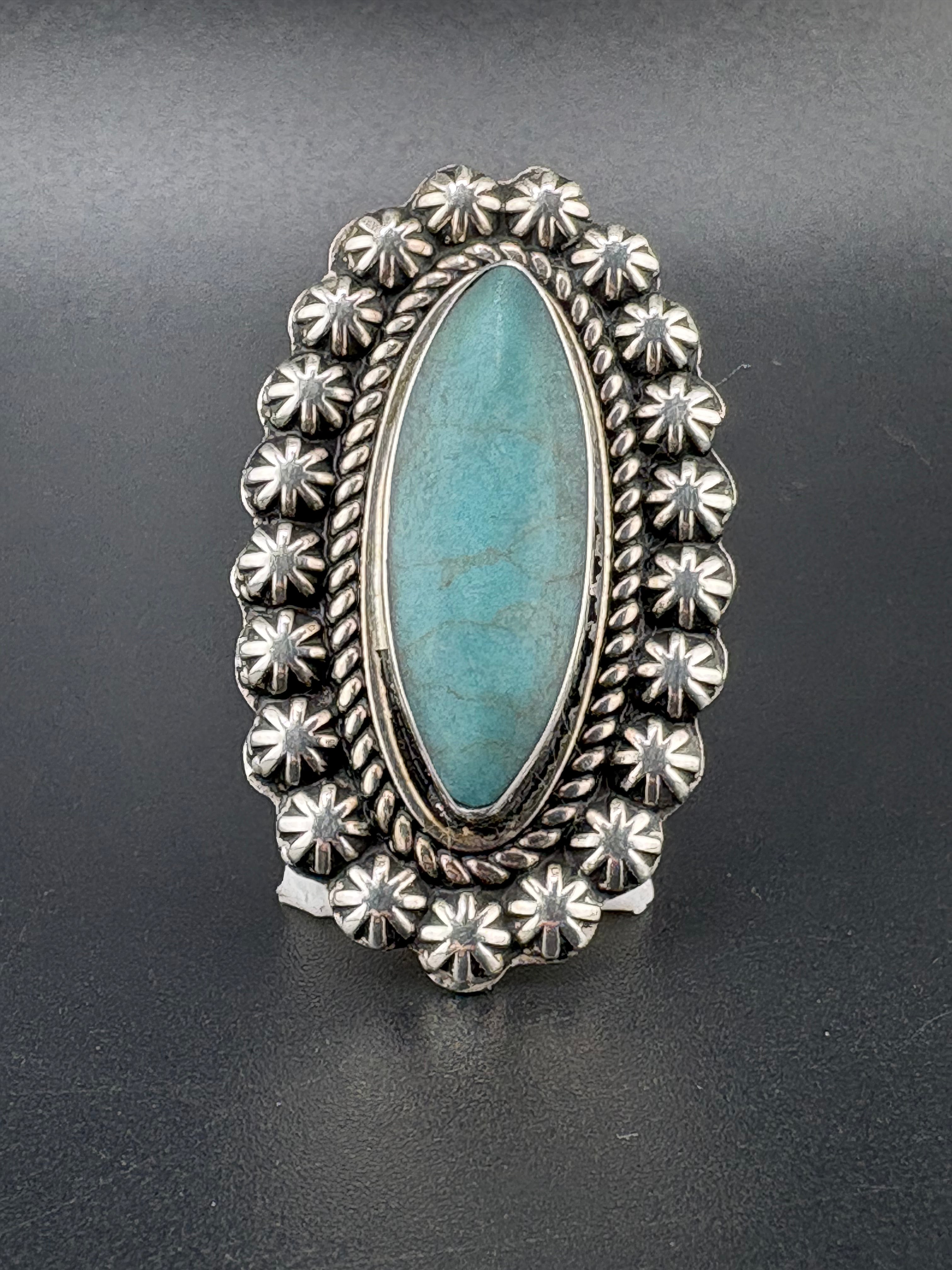 .925 Sterling Silver Large Turquoise Flower Ring – 7.15g – Size 6
