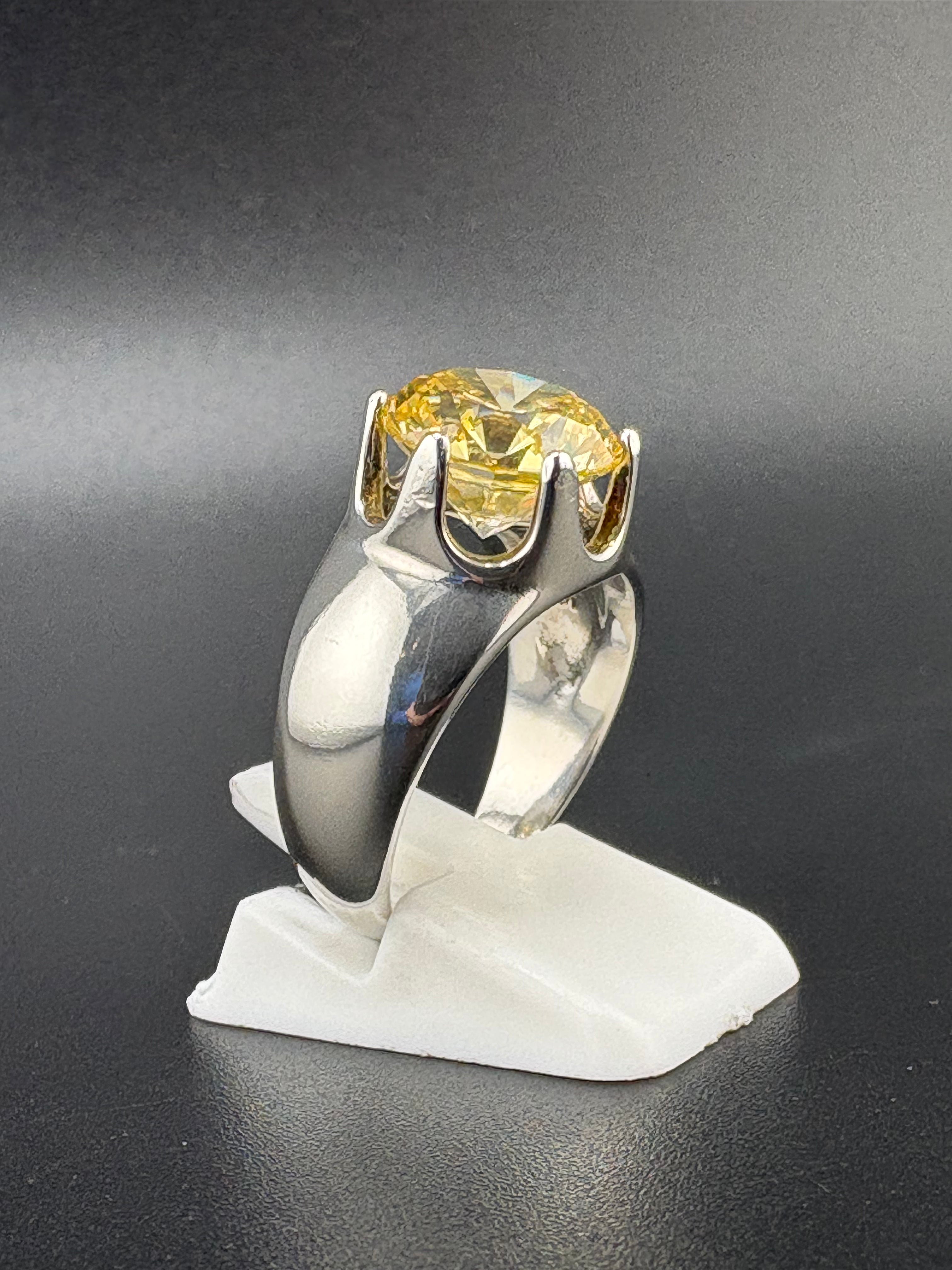 .925 Sterling Silver 4ct Canary Yellow CZ Ring – 6.48g – Size 7