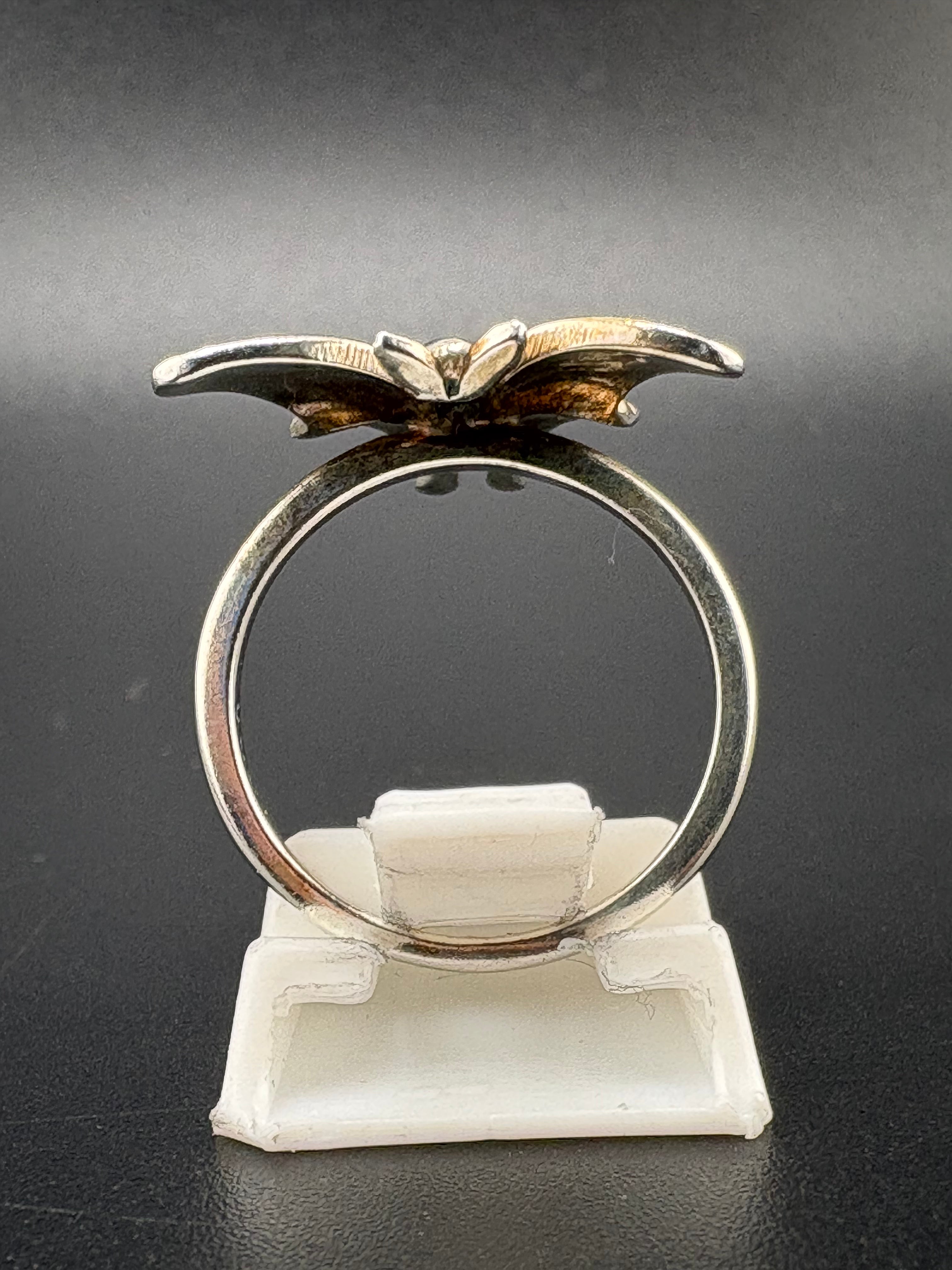 .925 Sterling Silver Moth Ring – 4.71g – Size 5