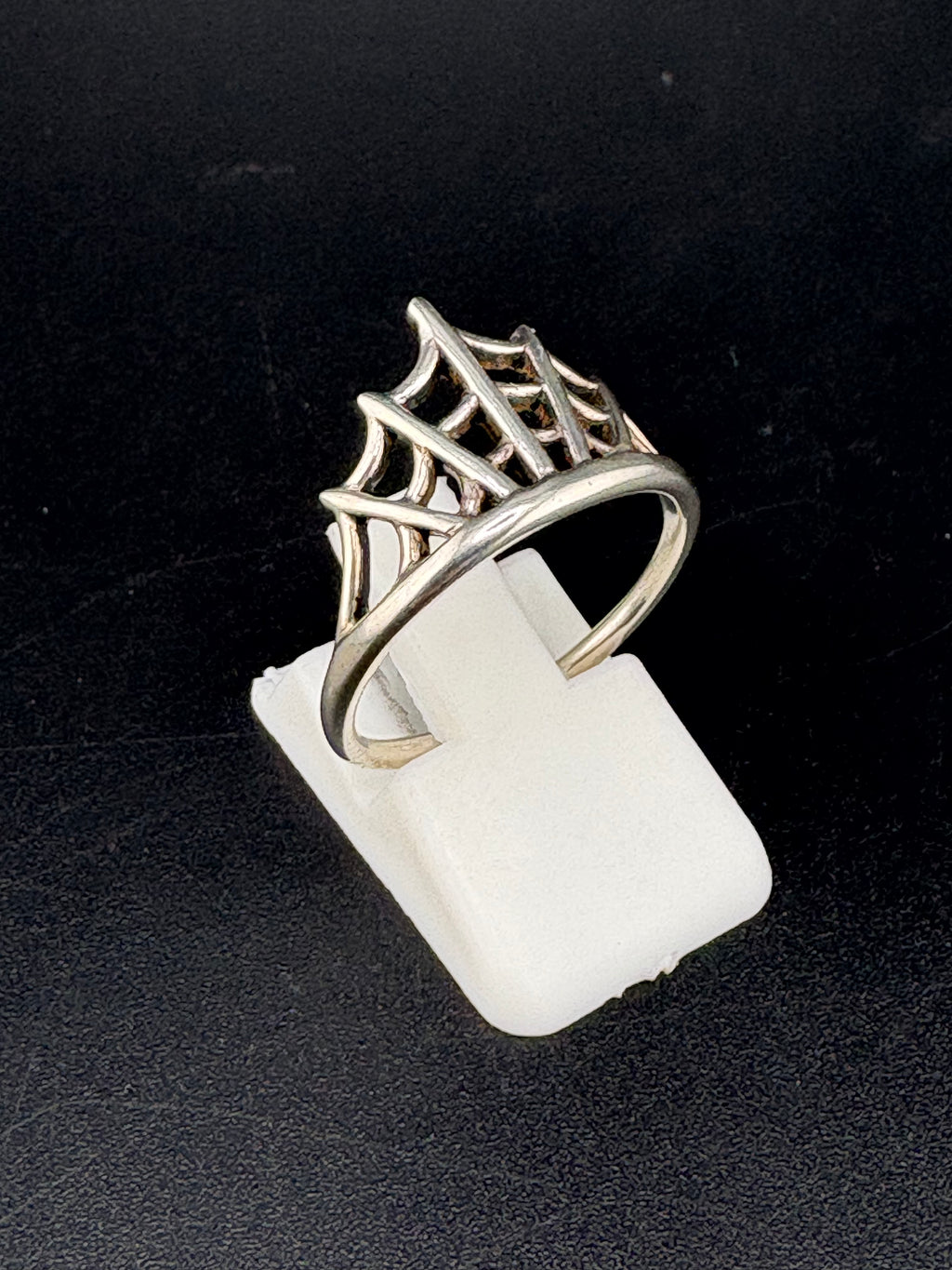 .925 Sterling Silver Spider Web Tiara Ring – 2.17g – Size 7.25