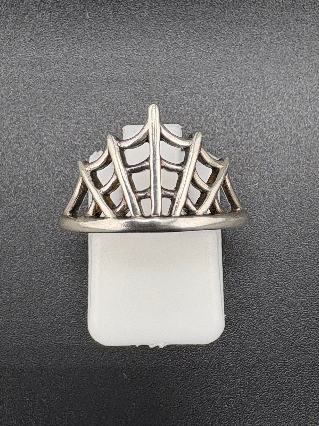 .925 Sterling Silver Spider Web Tiara Ring – 2.17g – Size 7.25