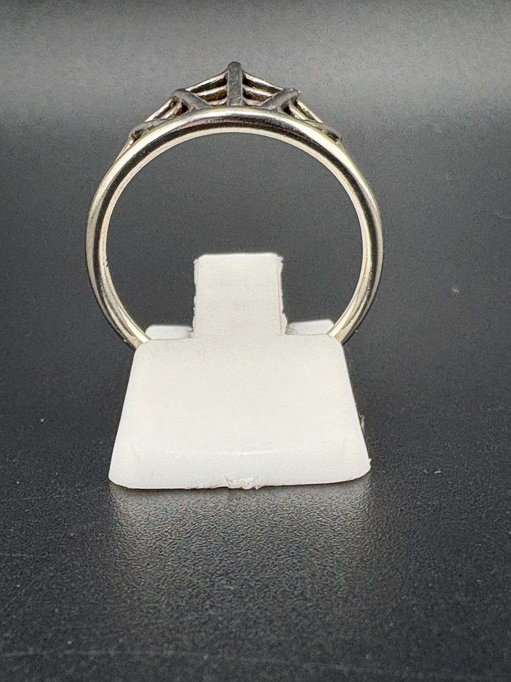 .925 Sterling Silver Spider Web Tiara Ring – 2.17g – Size 7.25