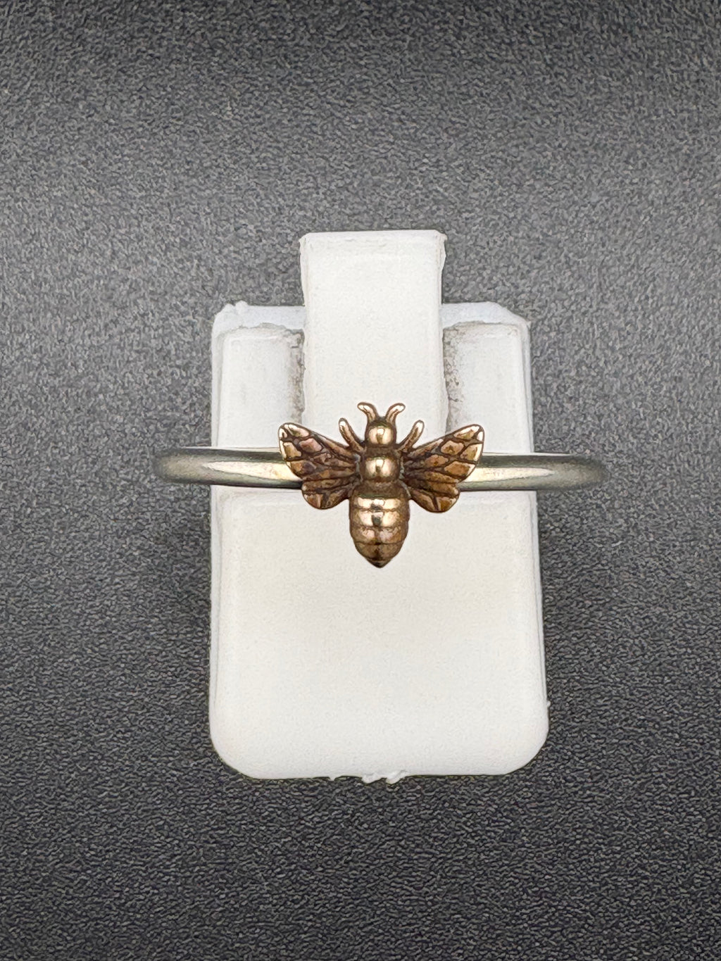 .925 Sterling Silver Bumblebee Ring – 1g – Size 7