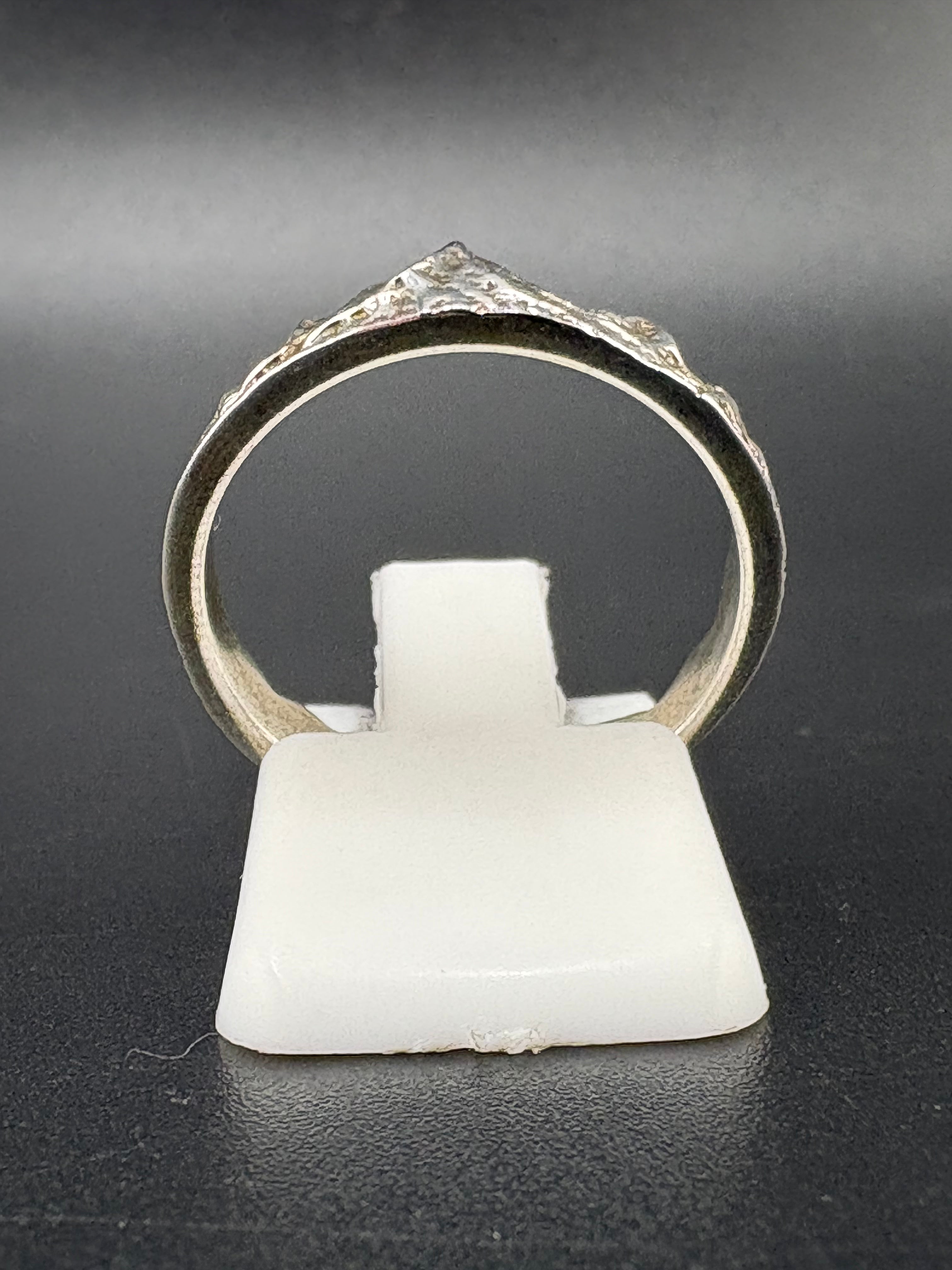 .925 Sterling Silver Mountain Peak Ring – 2.6g – Size 7