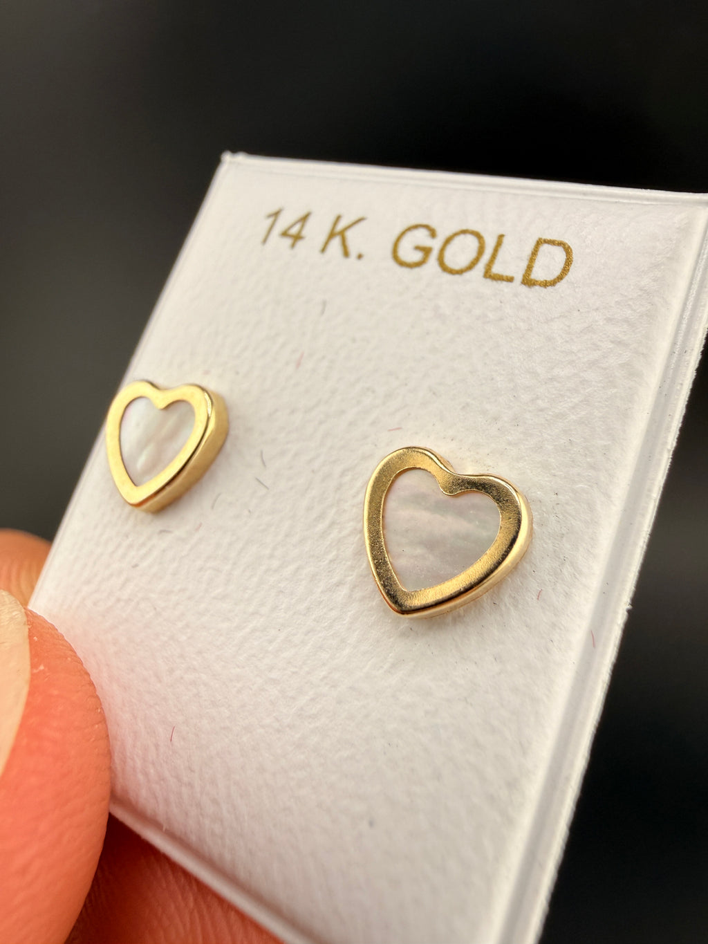 14K Solid Gold Oyster Heart Earrings – Luxury Heart Stud Earrings | Wholesale Price Jewelry Connect