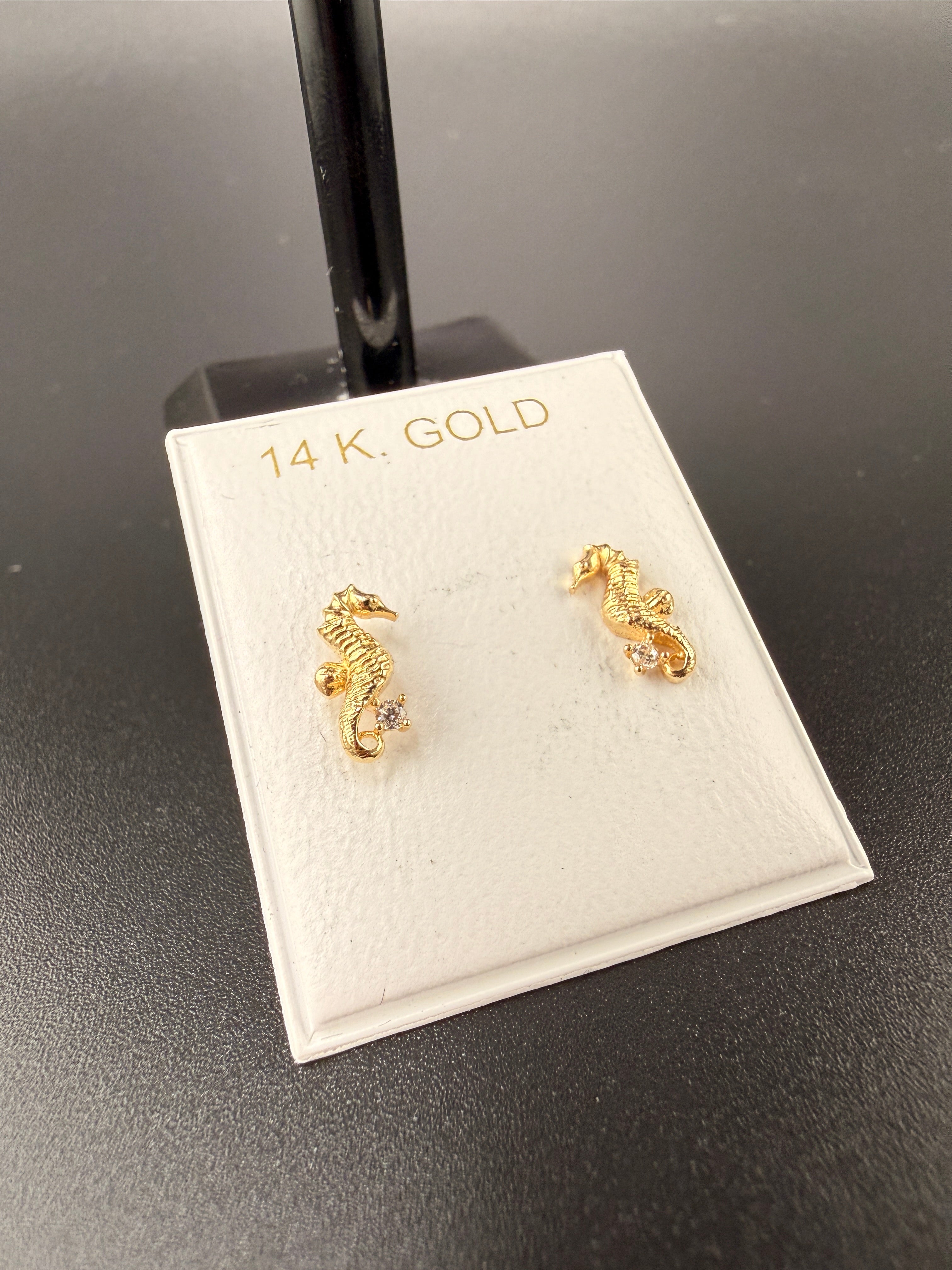 14K Solid Gold Seahorse Earrings – Unique Nautical Gold Stud Earrings | Wholesale Price Jewelry