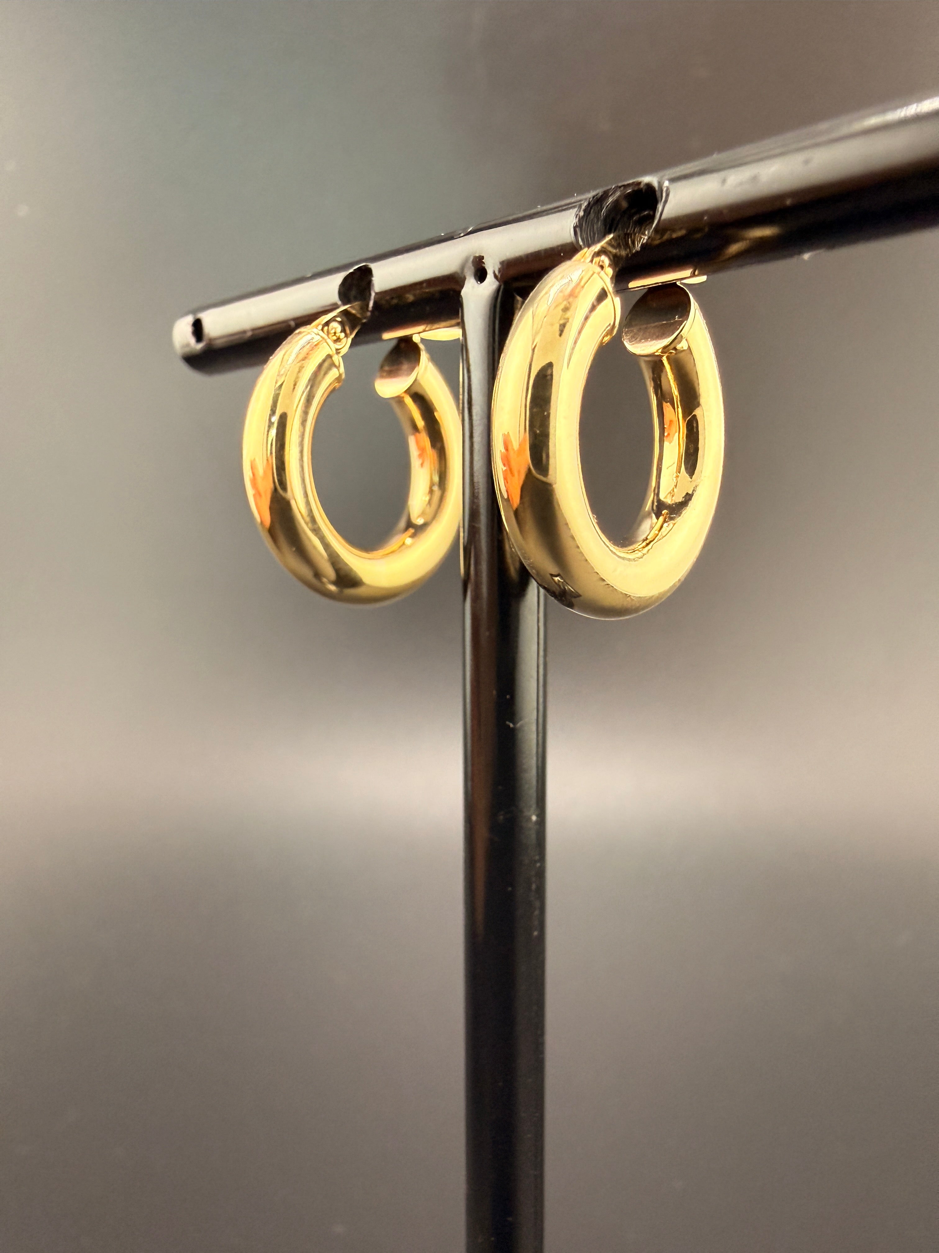 14K Solid Gold Hoop Earrings – 1.90 Grams Real Gold Hoops | Wholesale Jewelry Price