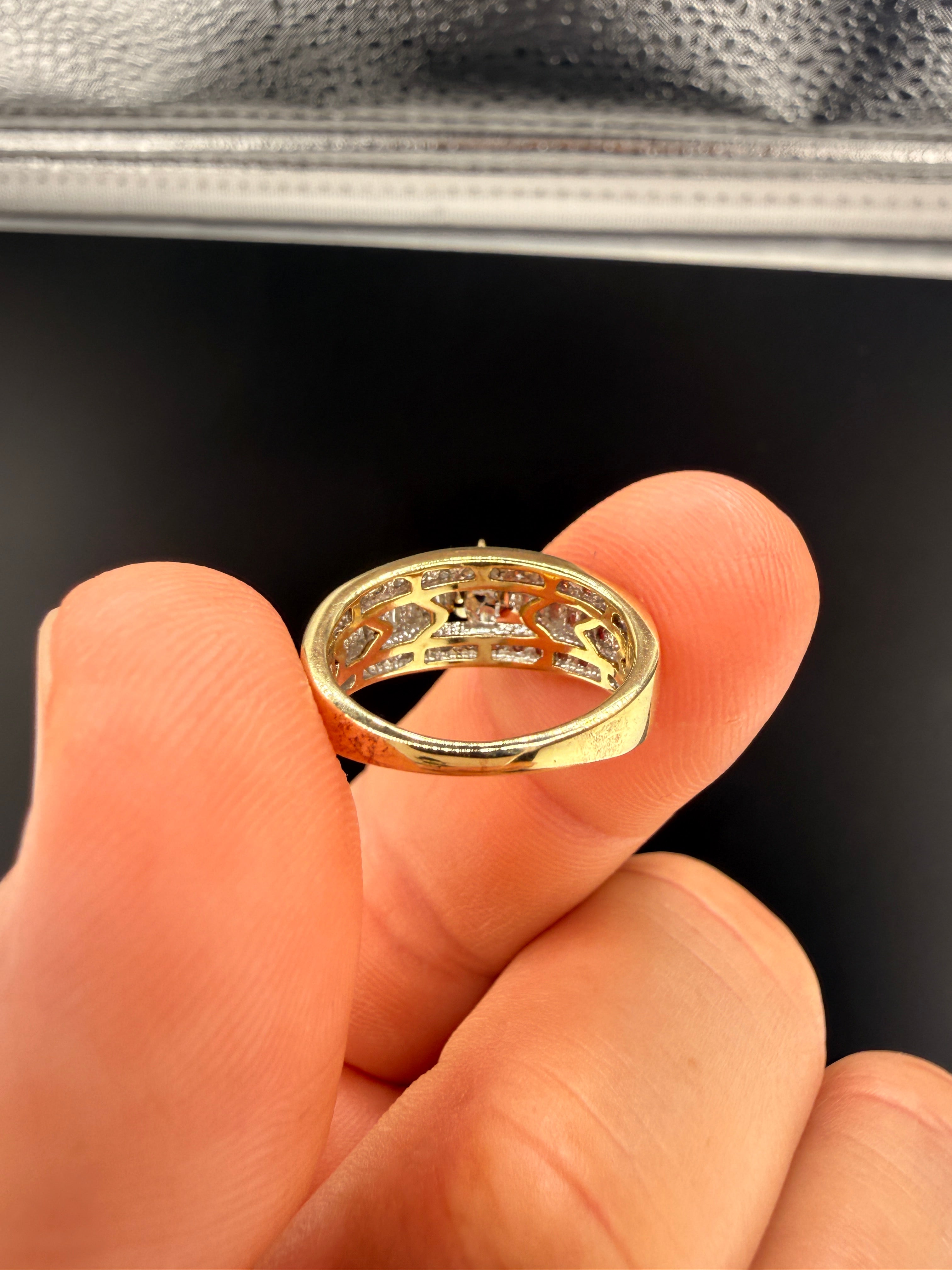 2.5 Carat Natural Diamond Engagement Ring – 10K Gold | Size 6