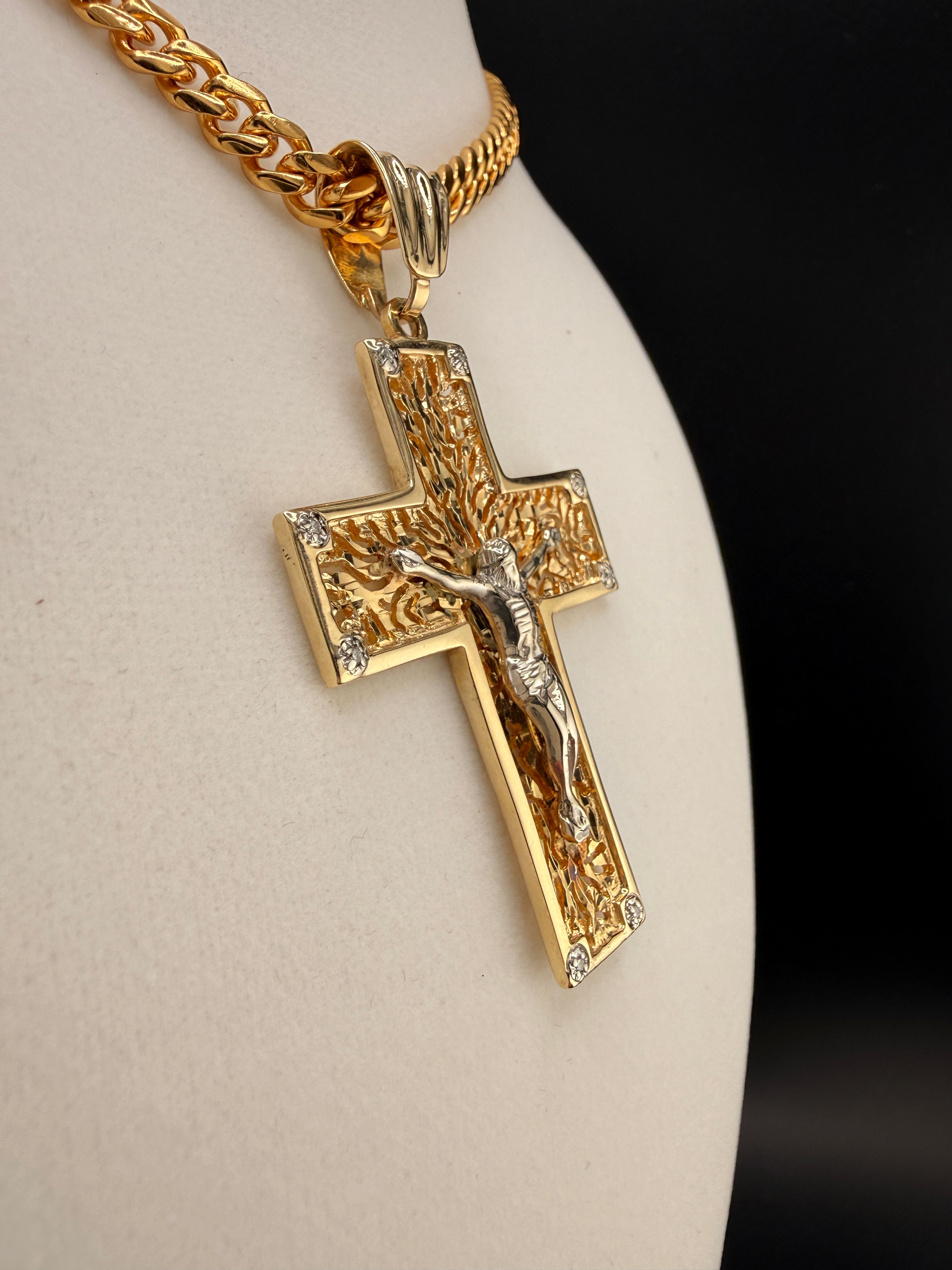 14K Gold Jesus on the Cross Pendant with Diamonds – 19.65g Solid Gold Crucifix Pendant