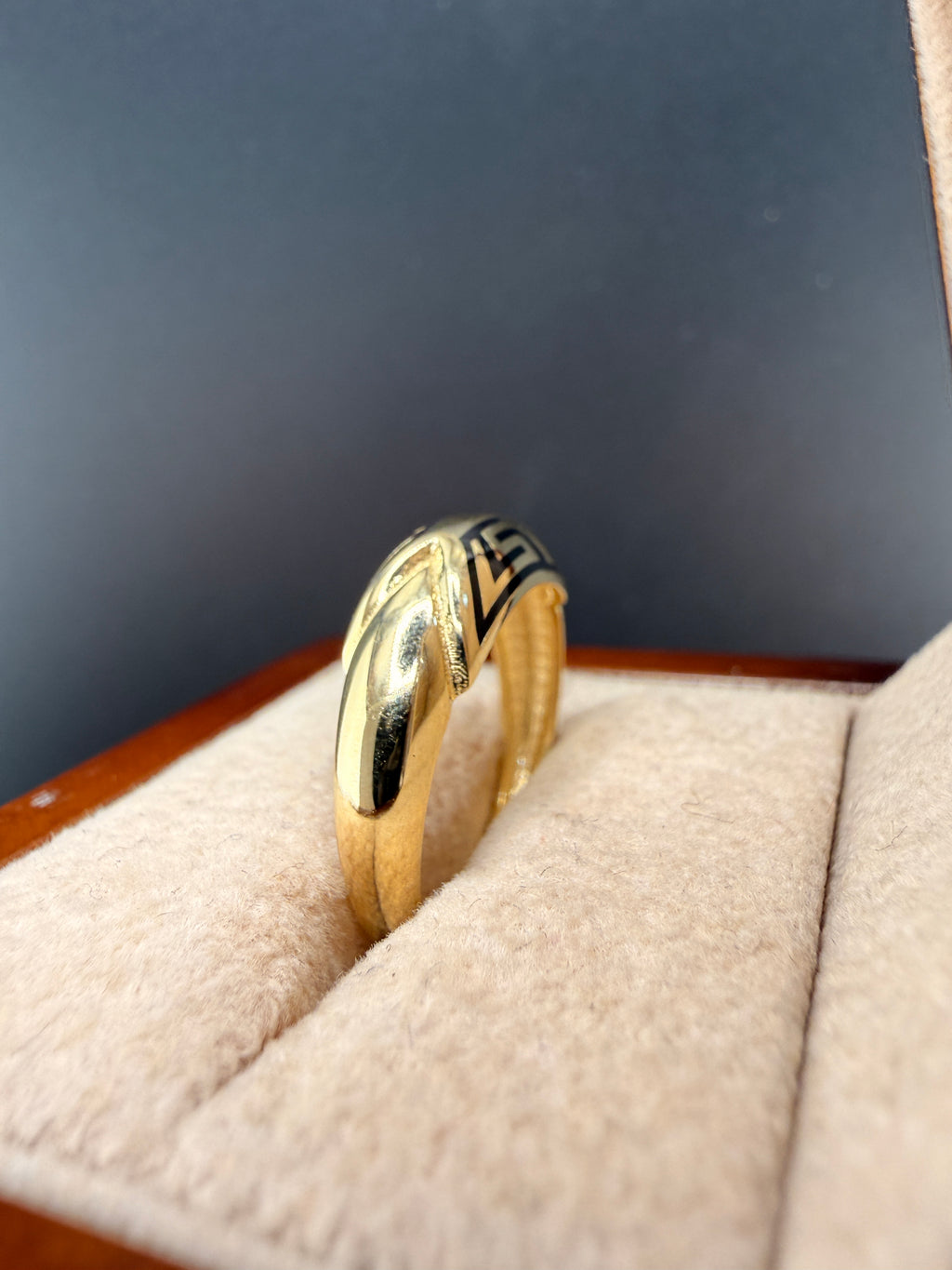 10K Gold Greek Style Women’s Ring – Size 9 | 2.8g Solid Gold Designer Ring | Wholesale Price Jewelry