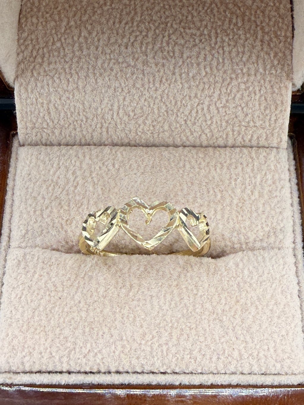 10K Gold 3 Heart Women’s Ring – Size 7 | 1.6g Solid Gold Love Ring | Jewelry Connect
