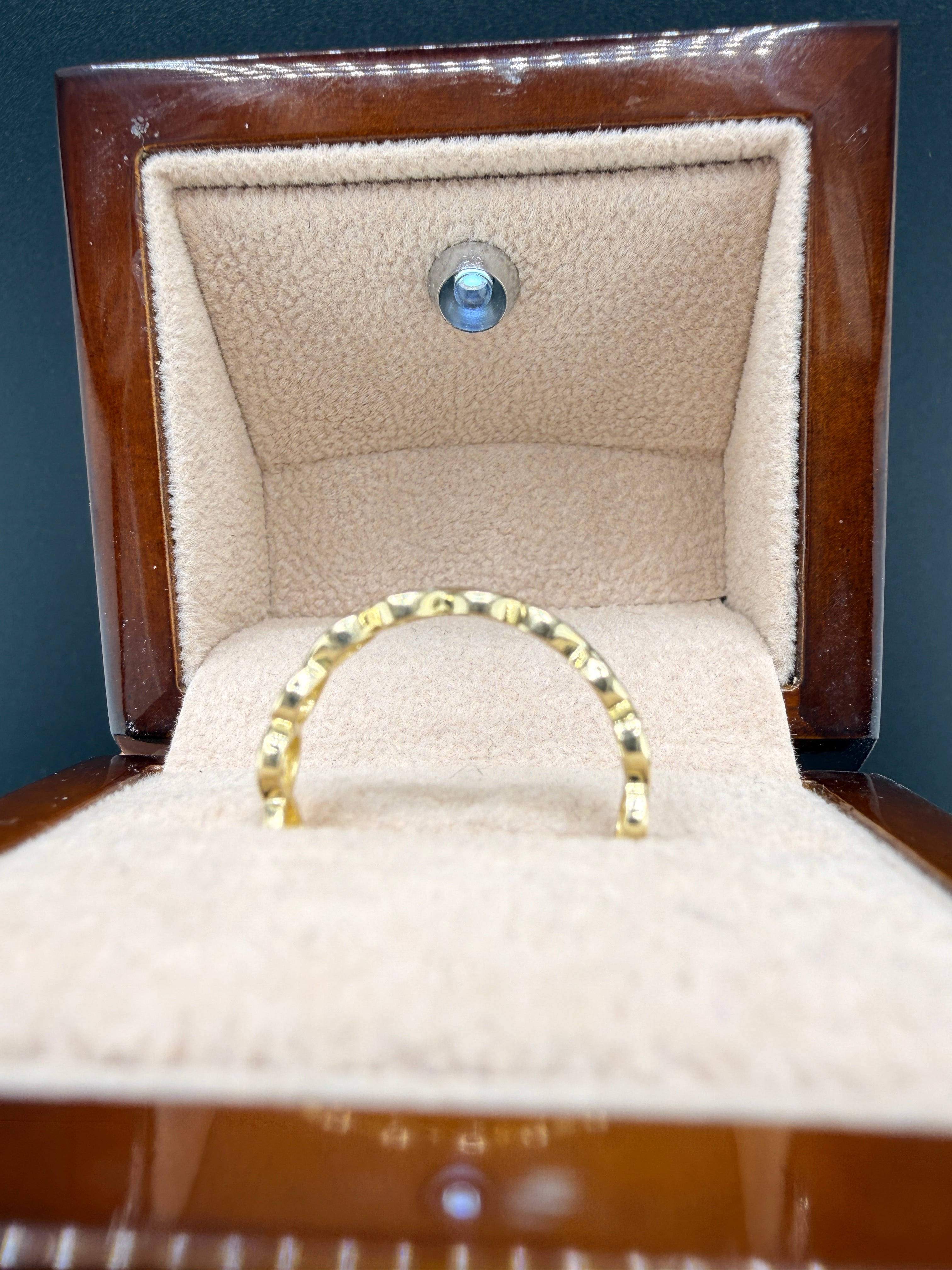 10K Gold Infinity Ring for Women – 1.6g Minimalist Love Symbol Ring Size 6.5 | Jewelry Connect