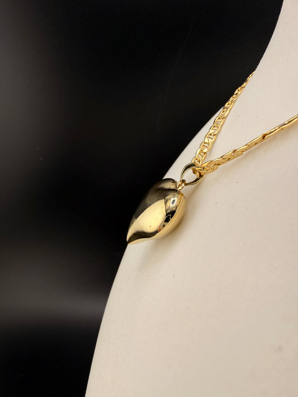 10K Solid Gold Heart Pendant – 3.7g Real Gold Love Pendant | Jewelry Connect Wholesale Price