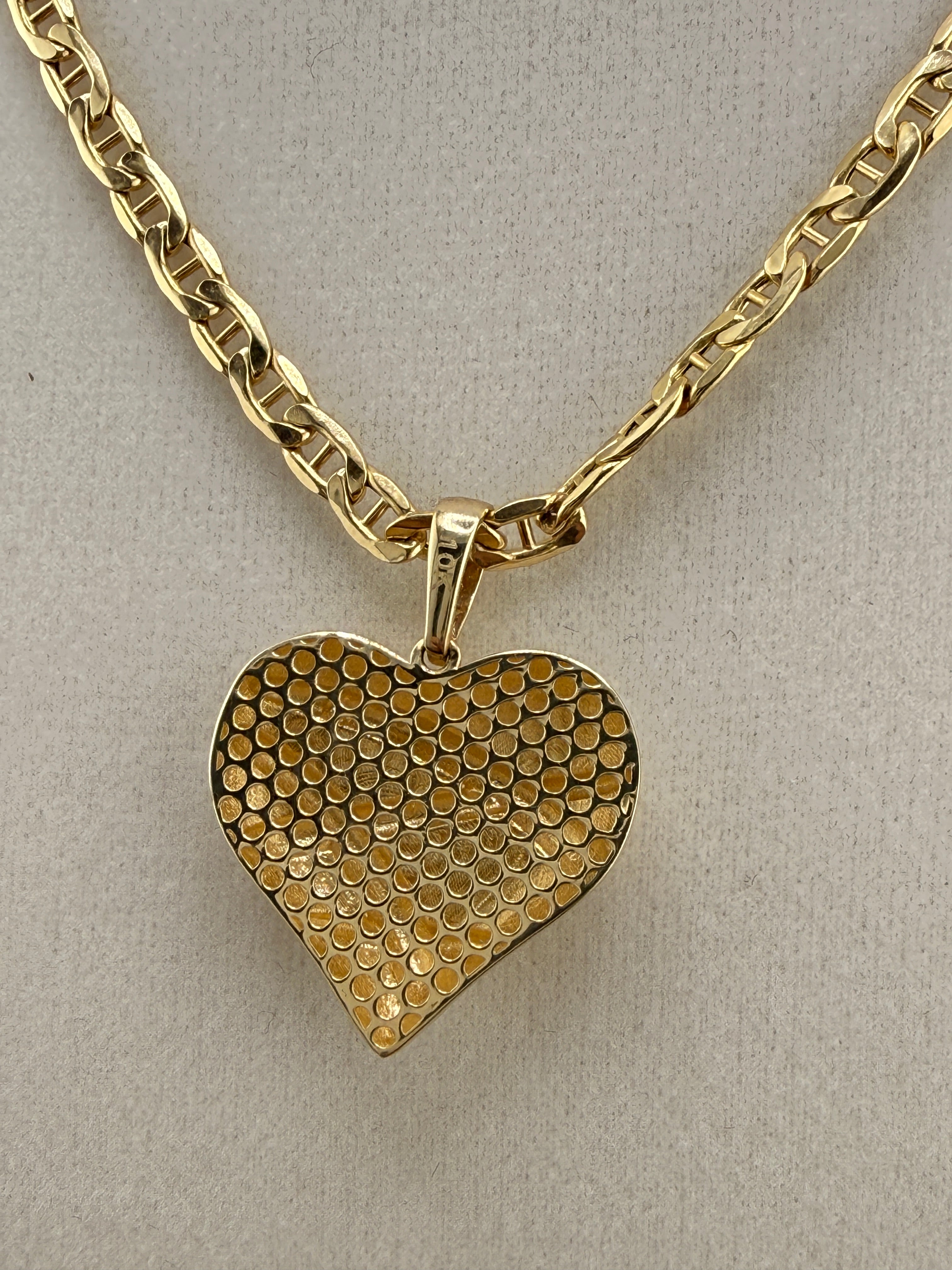 10K Gold Heart Pendant – Solid Gold Love Pendant (2.1g)