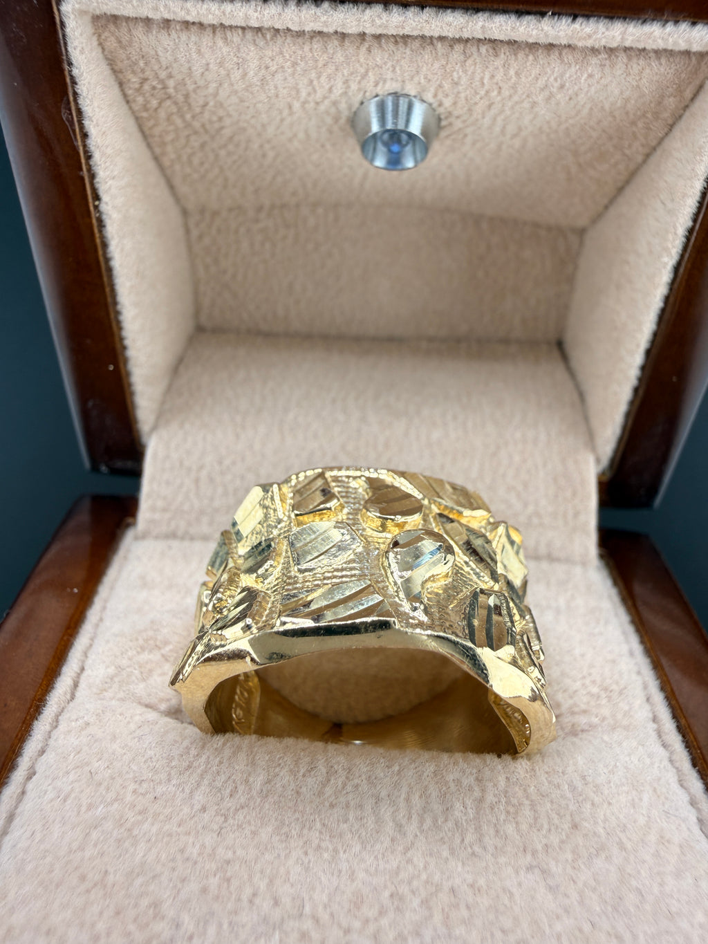 Men’s 10K Gold Nugget Ring – 7.7g Solid Gold Ring Size 10.5 | Wholesale Jewelry Price