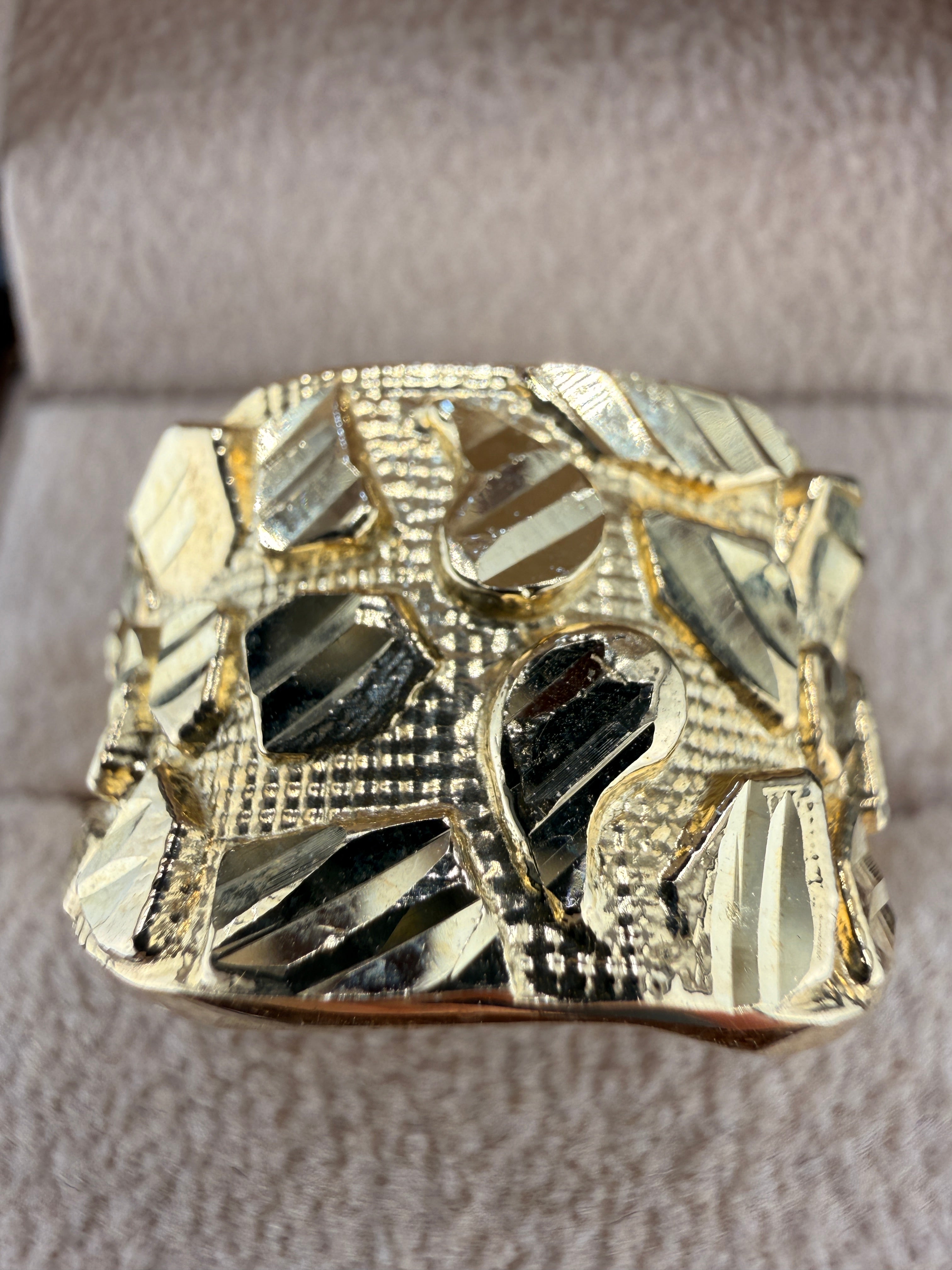 Men’s 10K Gold Nugget Ring – 7.7g Solid Gold Ring Size 10.5 | Wholesale Jewelry Price