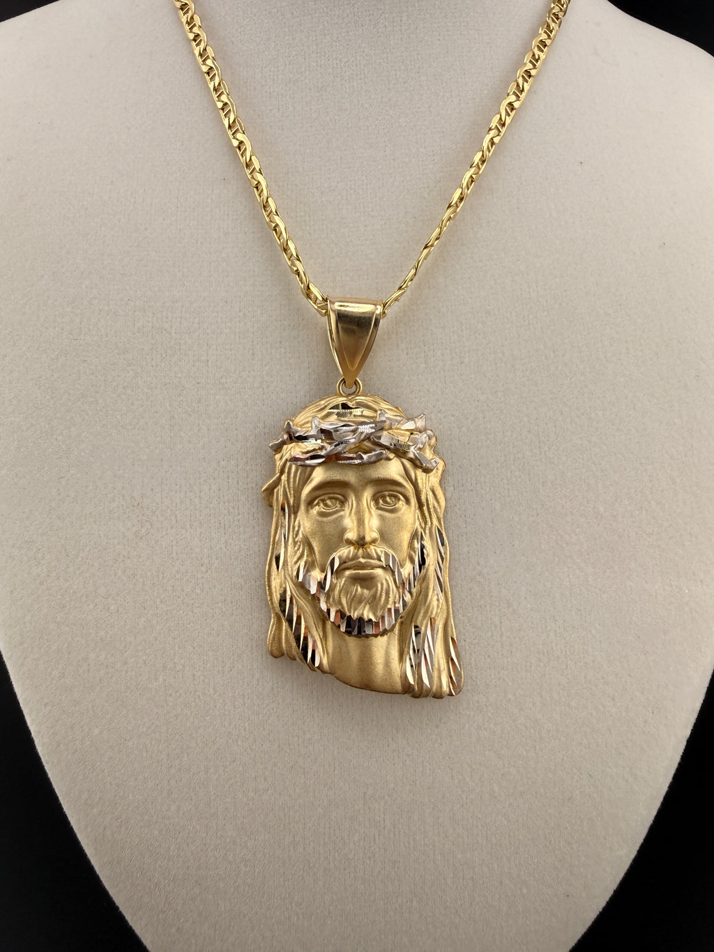 10K Gold Jesus Pendant – 10 Grams | Wholesale Price