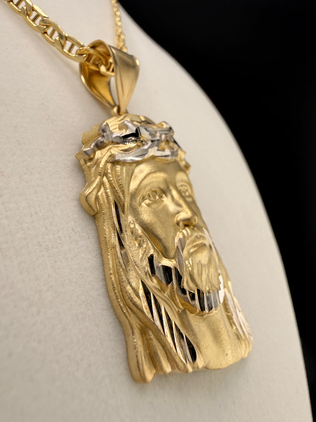 10K Gold Jesus Pendant – 10 Grams | Wholesale Price