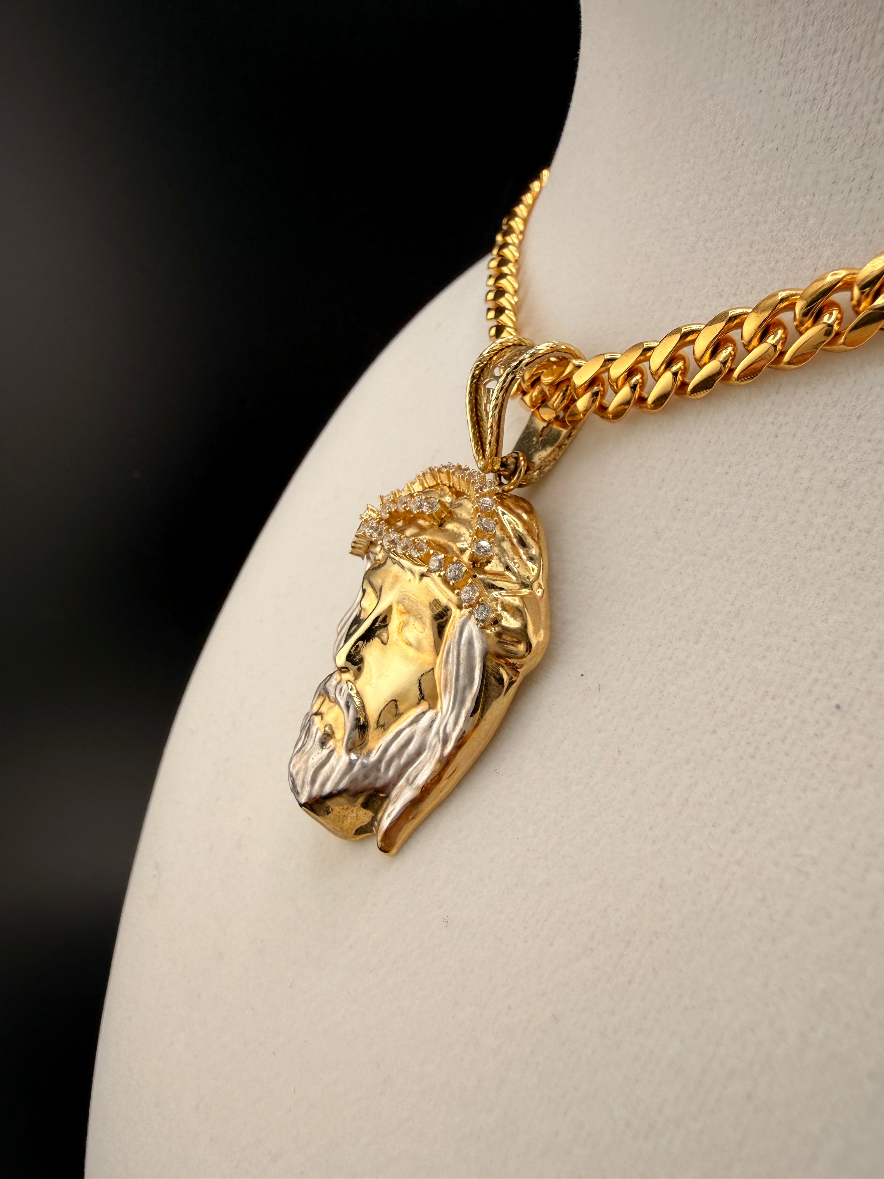 10K Gold Jesus Pendant | 7.6 Grams | Wholesale Price