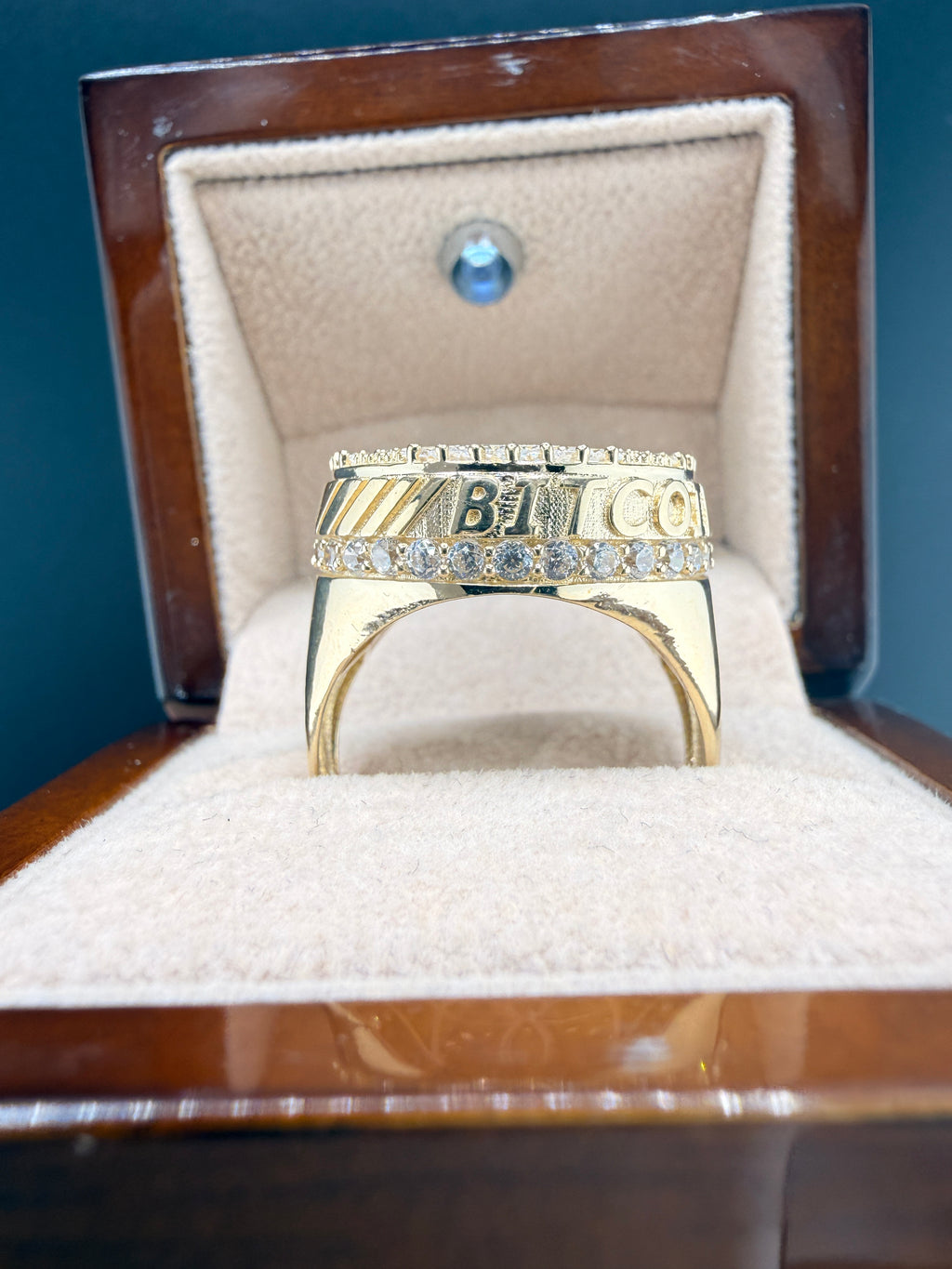 10K Gold Bitcoin Men's Ring with CZ Diamonds – 5.7g Luxury Crypto Ring Size 11