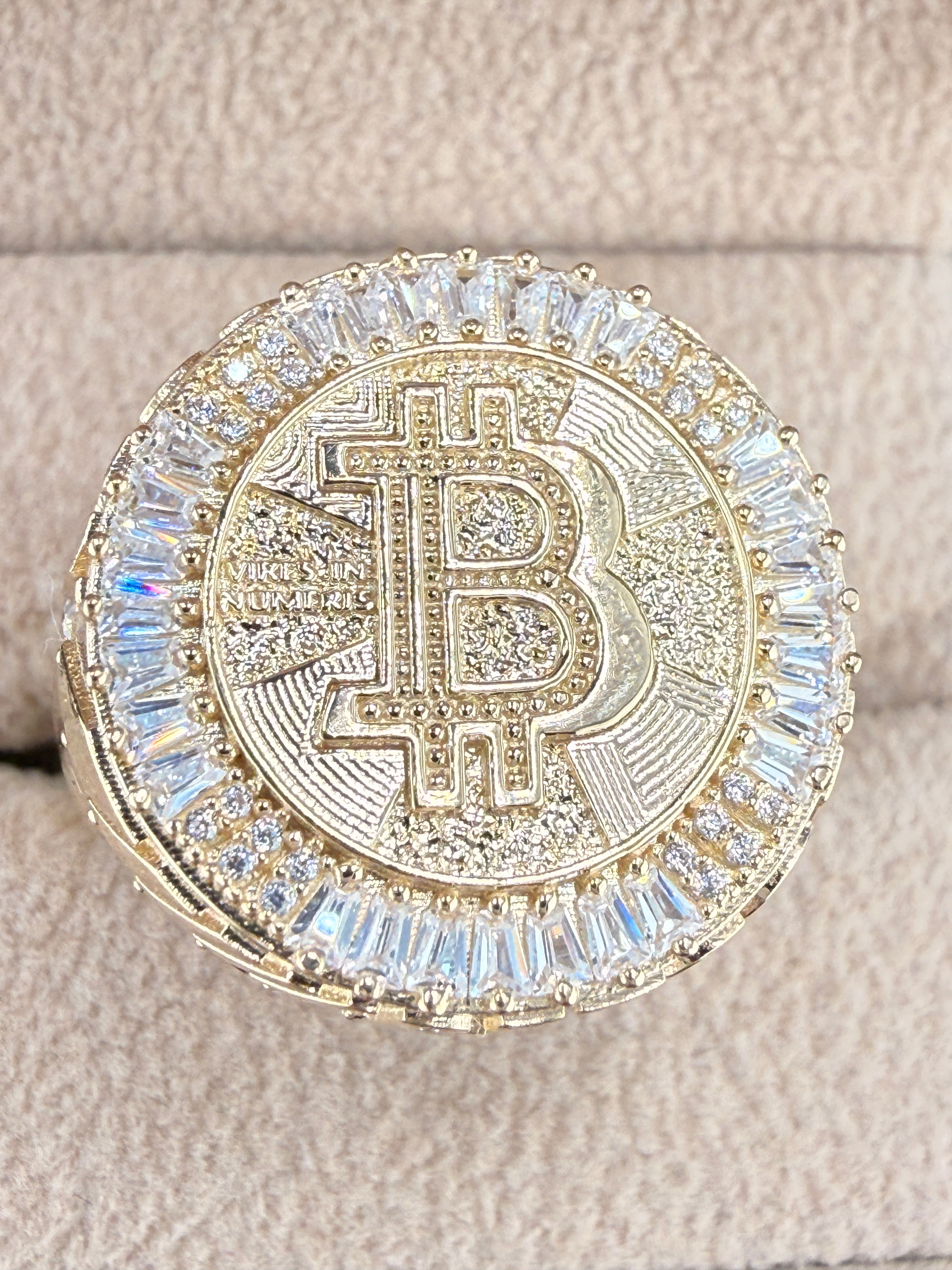 10K Gold Bitcoin Men's Ring with CZ Diamonds – 5.7g Luxury Crypto Ring Size 11
