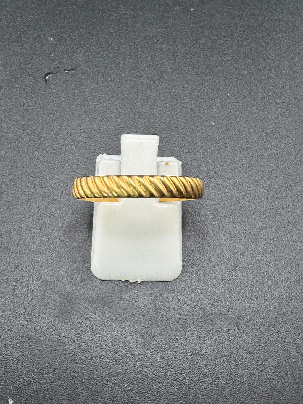Gold Plated Stainless Steel Slanted Lines Band Ring – Size 9, 2 Grams