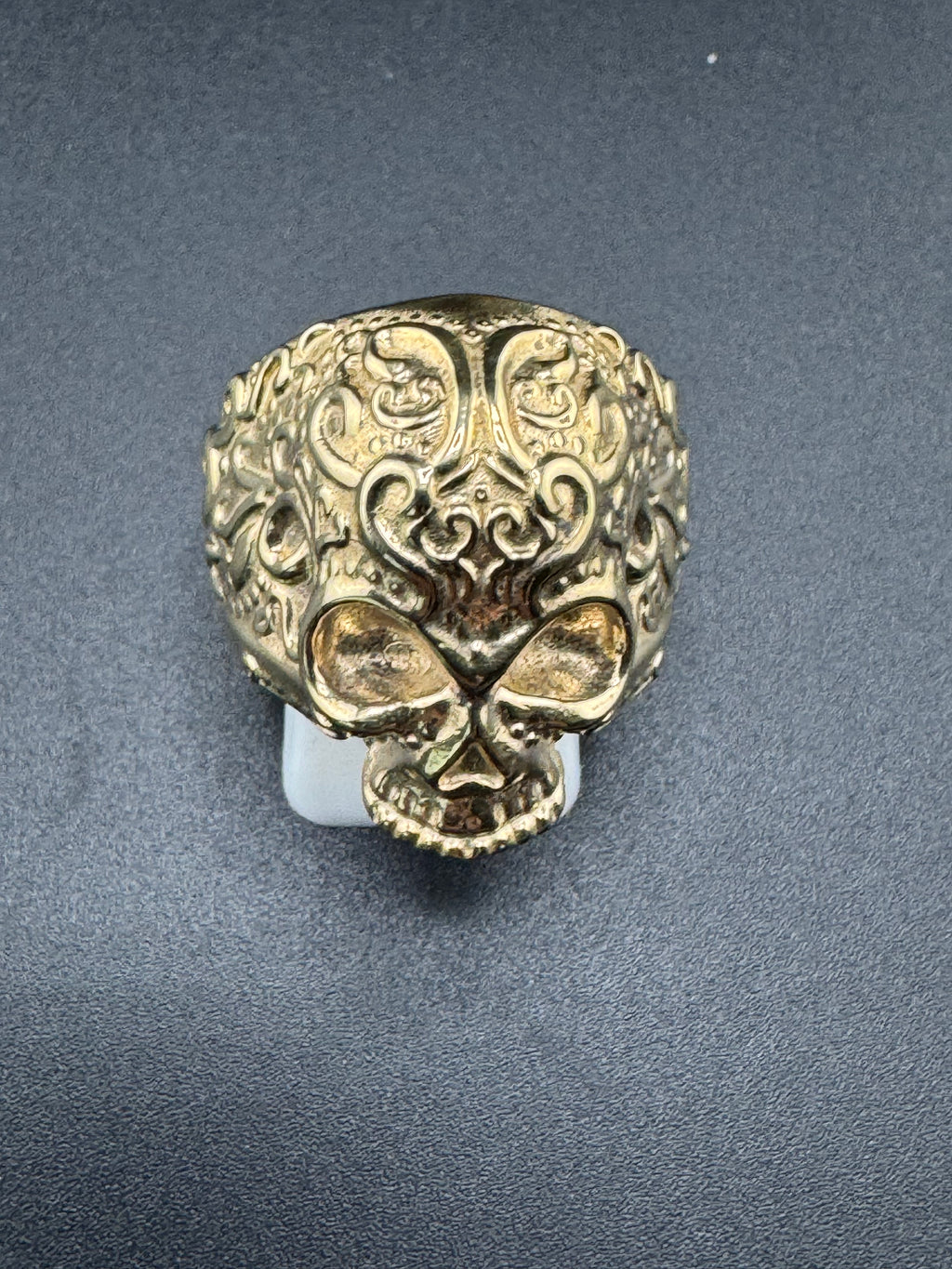 Gold Bonded Sterling Silver Día de los Muertos Skull Ring – Size 9, 12.65 Grams