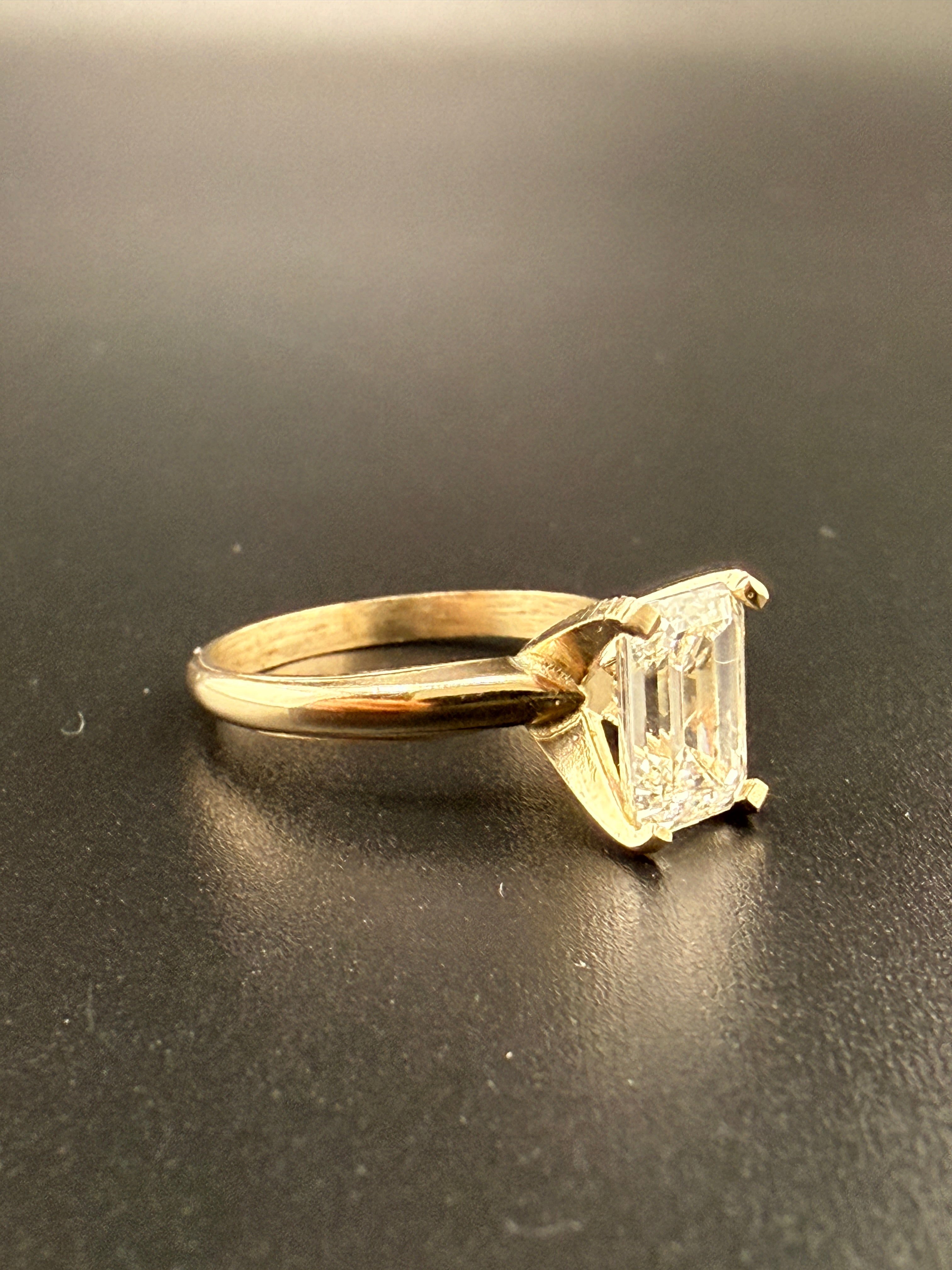 womens 14k white gold Lab grown solitare