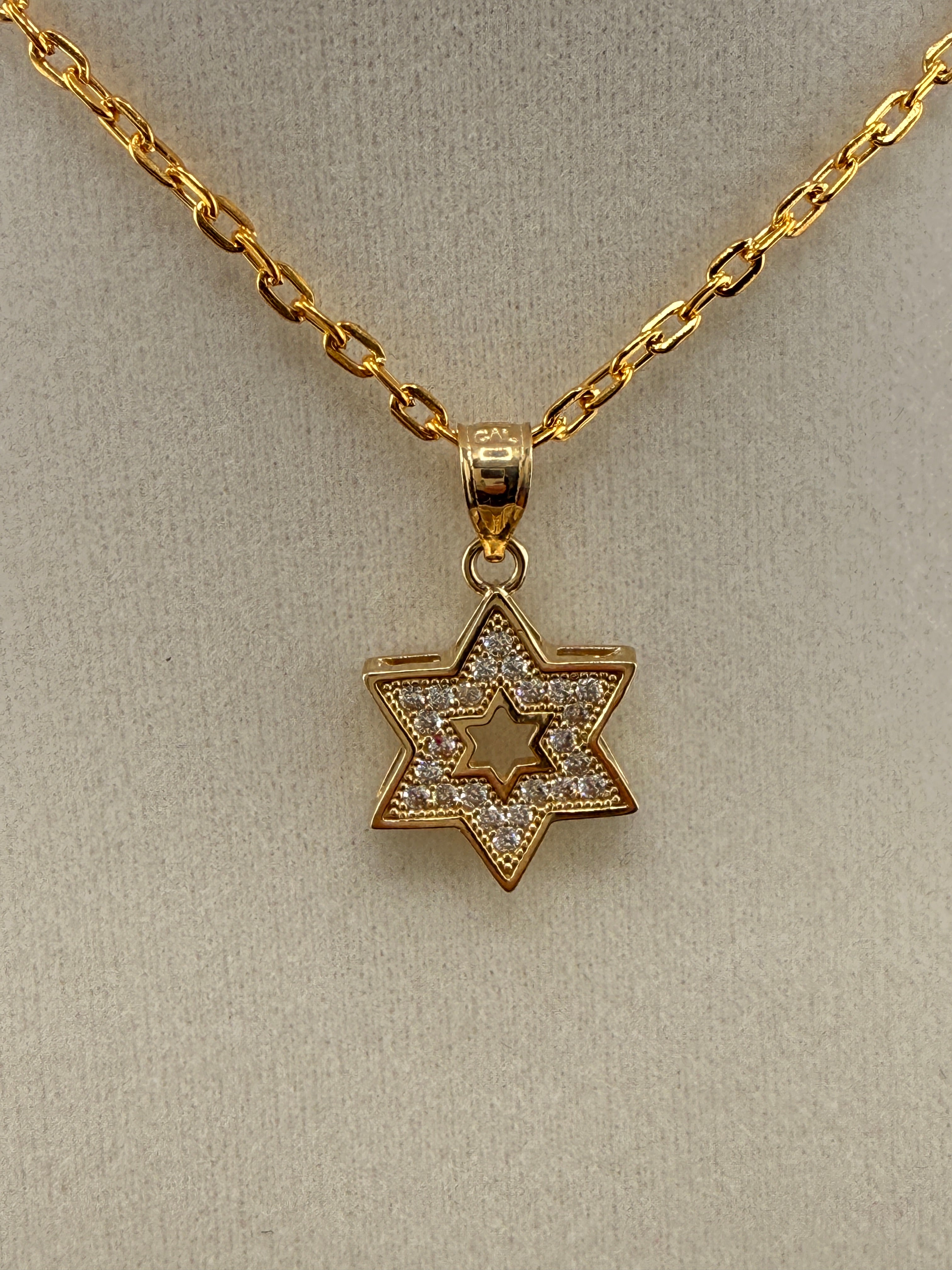 14K Gold Star Pendant