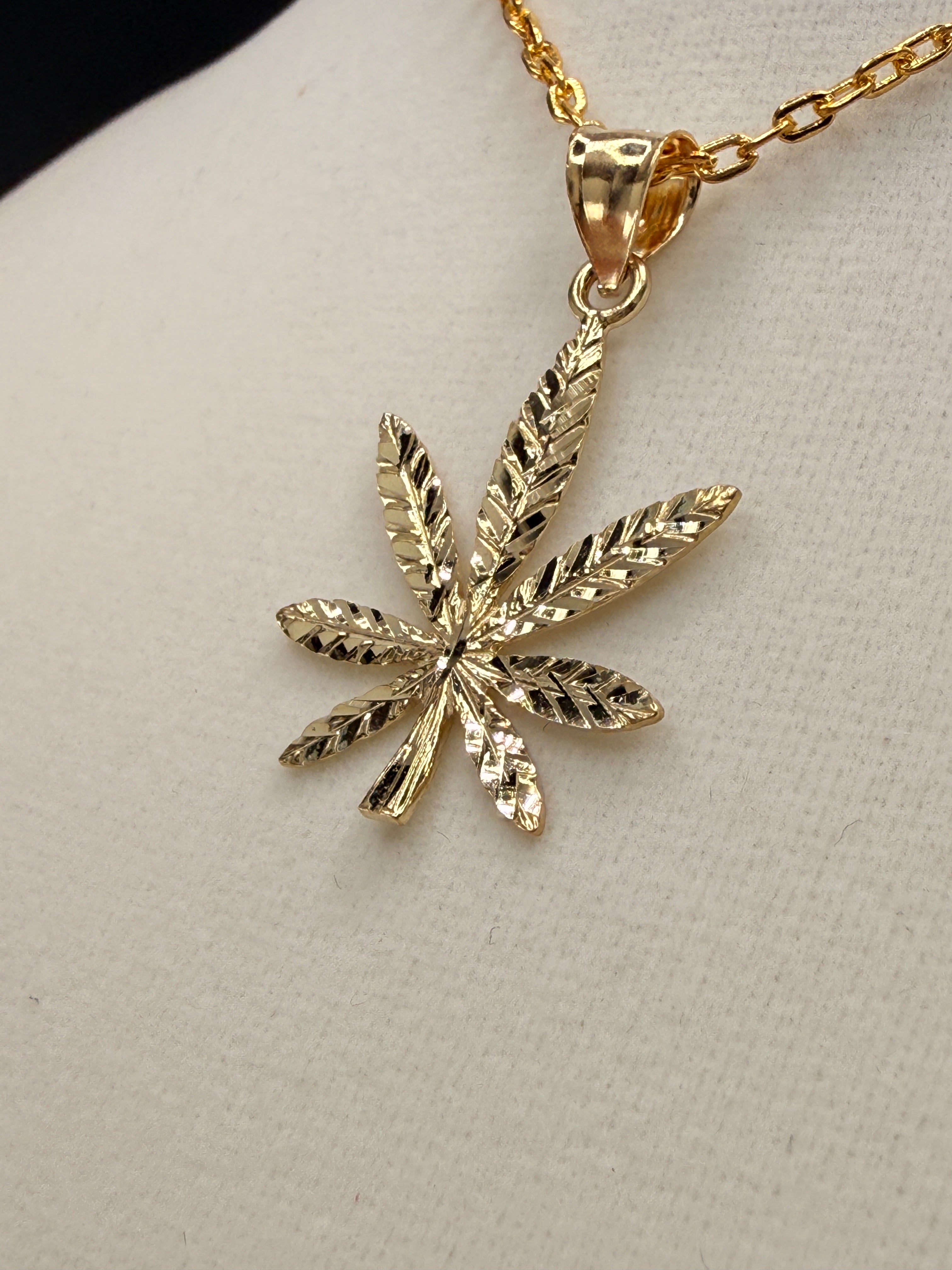 14K Gold Diamond-Cut Herbal Leaf Pendant