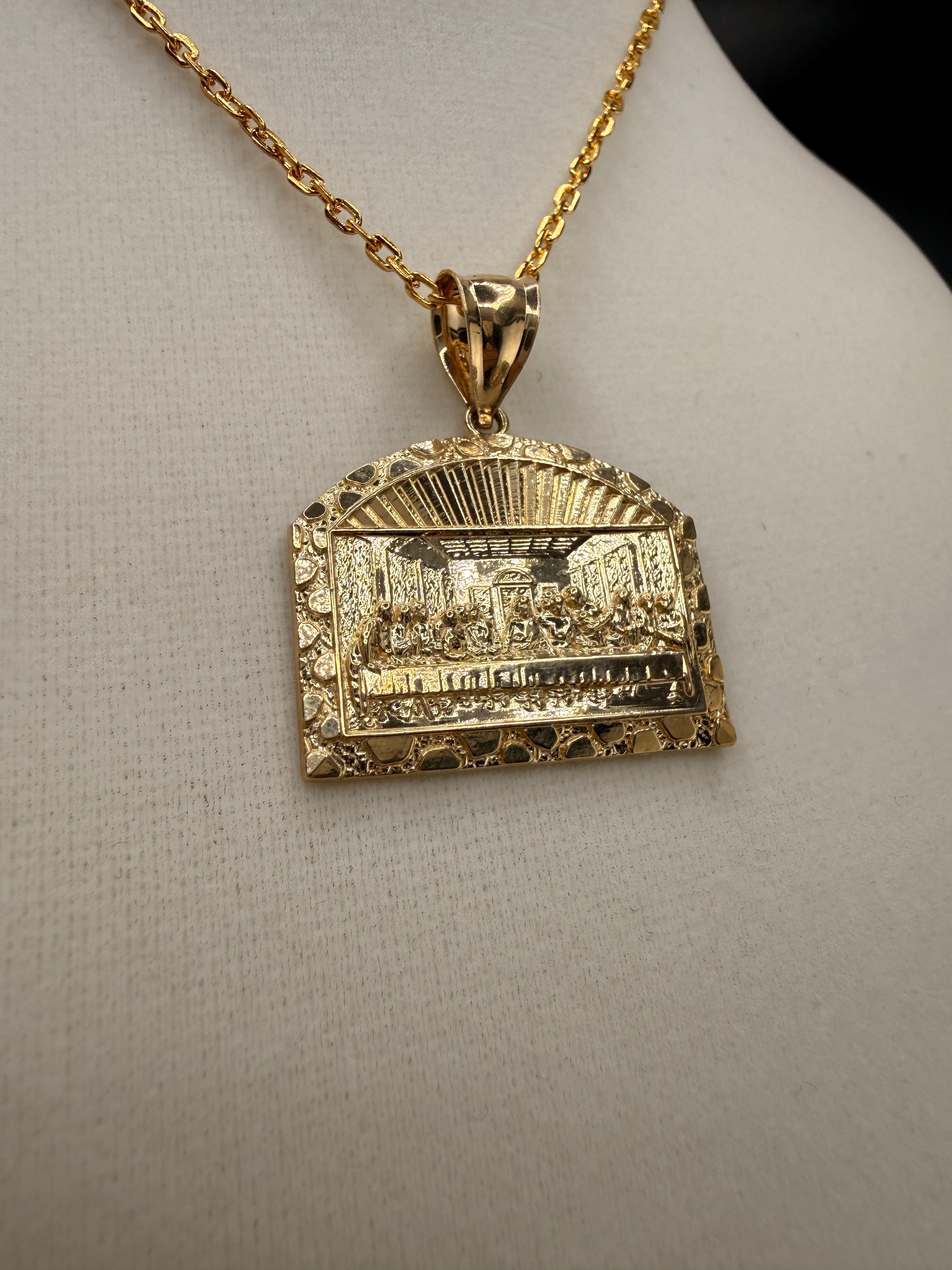 14K Gold The Last Supper Pendant