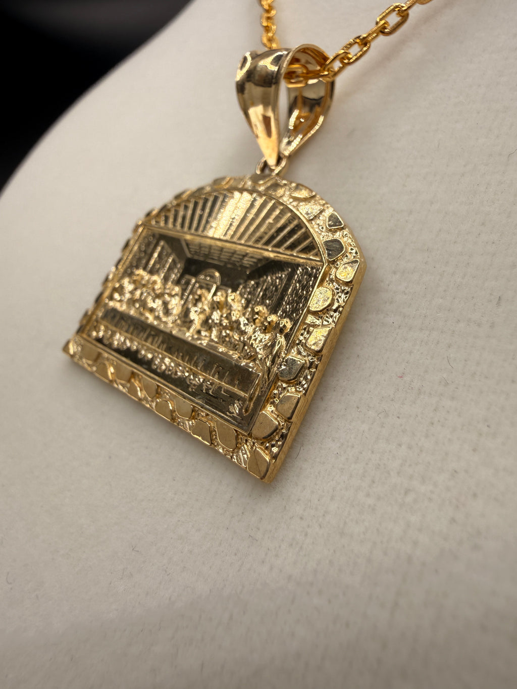 14K Gold The Last Supper Pendant