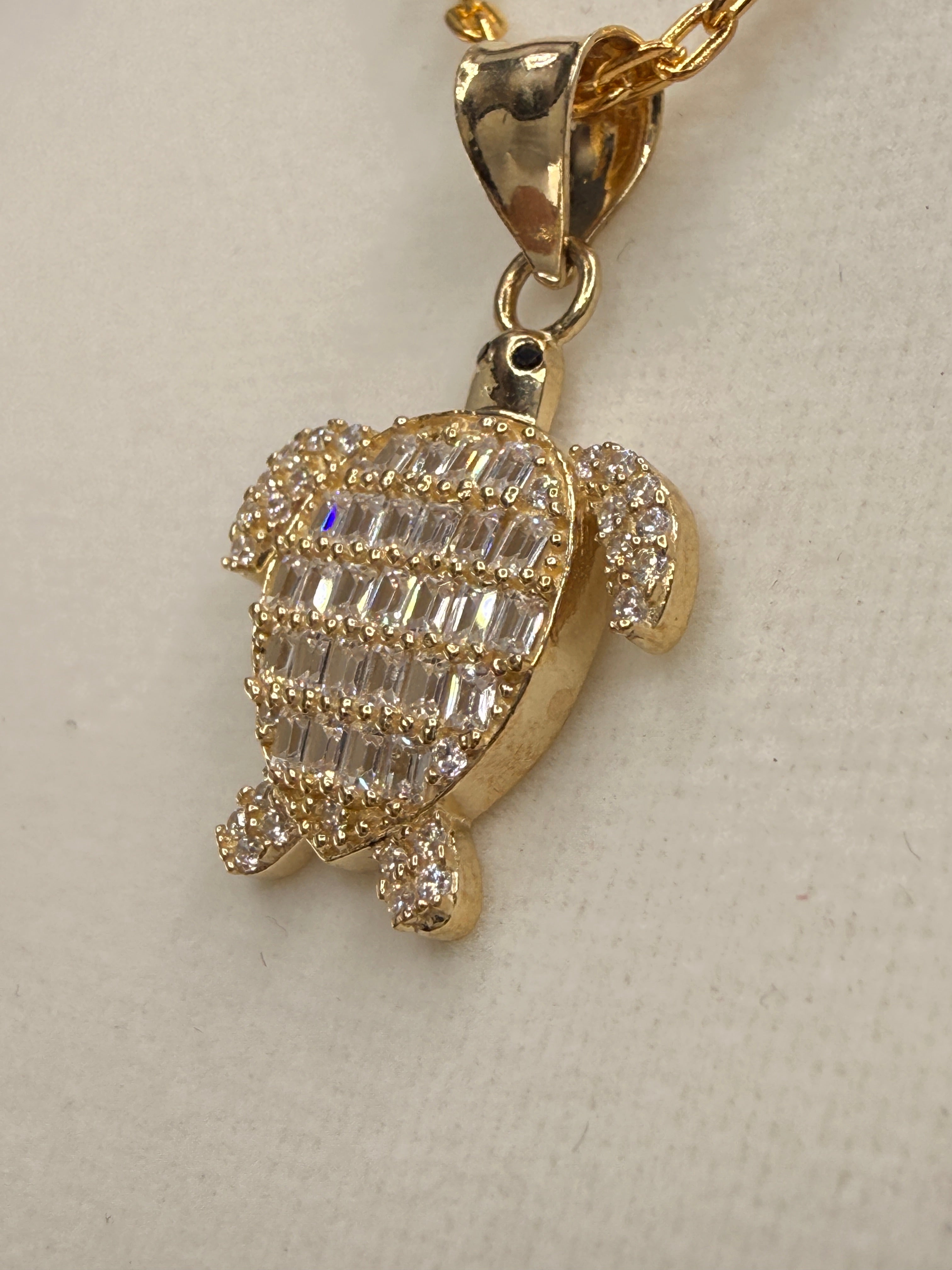 14K Gold CZ Diamond Turtle Pendant