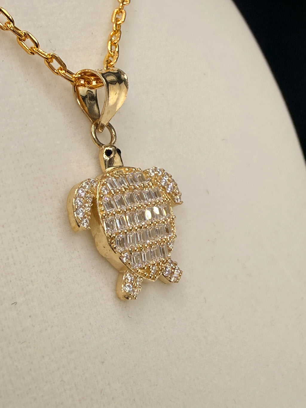 14K Gold CZ Diamond Turtle Pendant