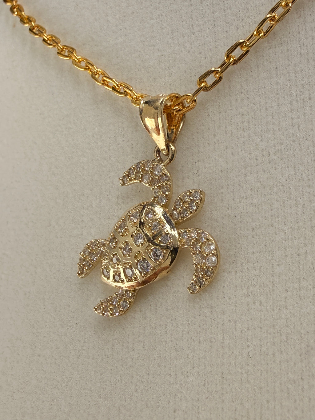 14K Gold CZ Diamond Turtle Pendant